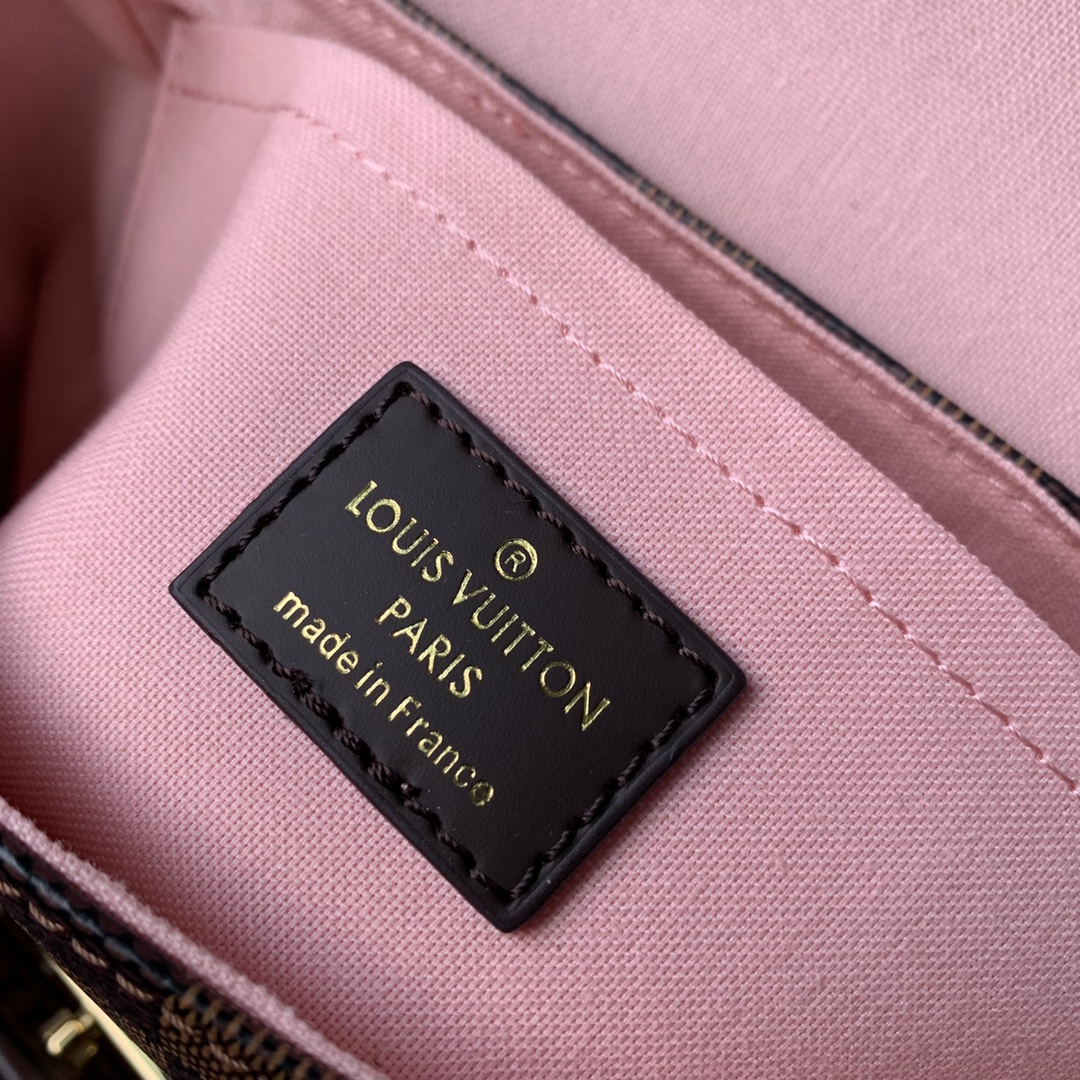 l0*is V*t0n croisette-n40451-25x17x9.5cm