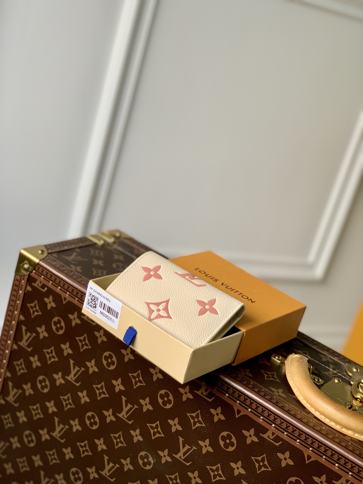 l0*is V*t0n wallet m82062-12 x 9.5 x 1.5cm