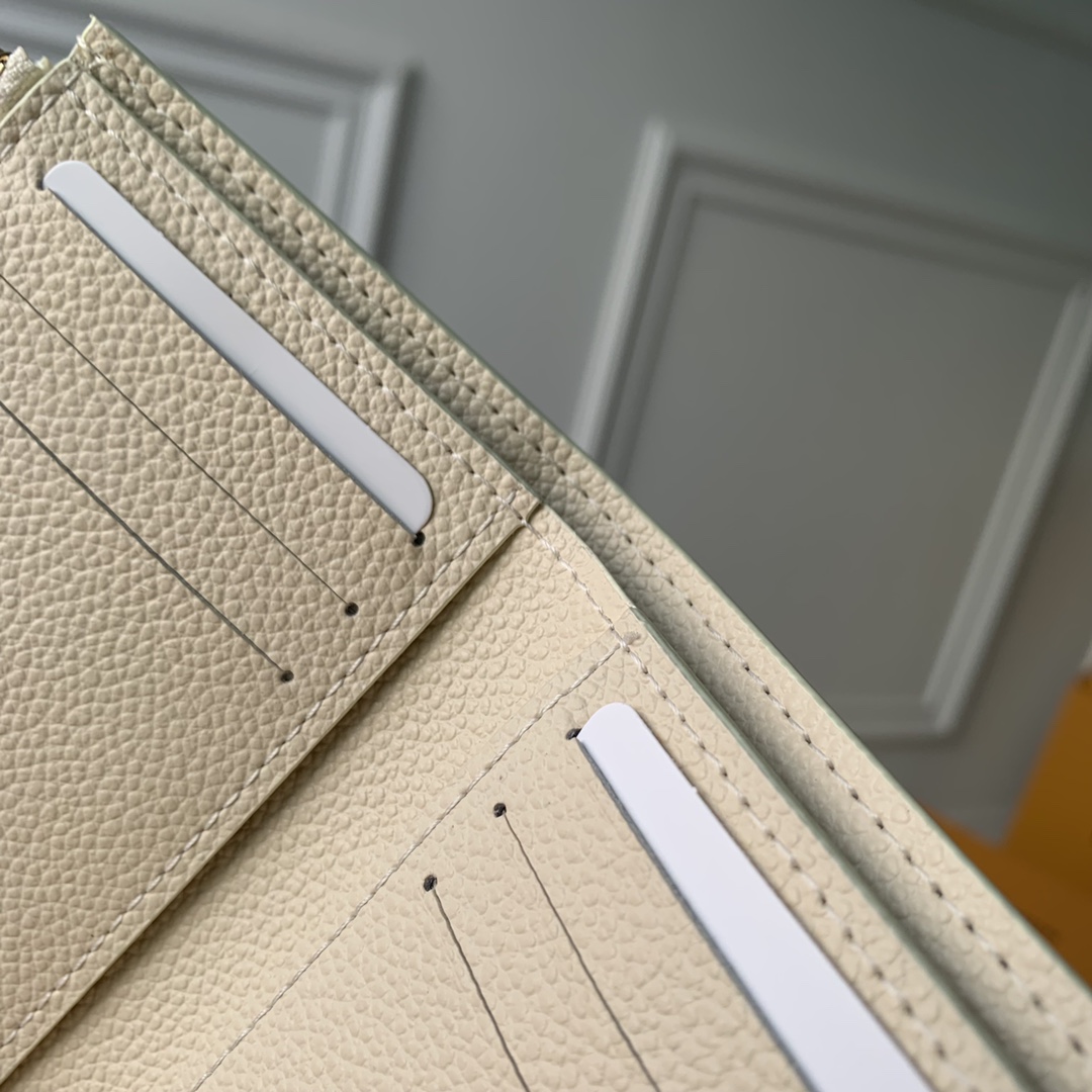 l0*is V*t0n wallet m82062-12 x 9.5 x 1.5cm