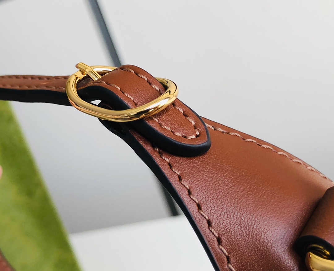 G*u*i jackie 1961 hobo bag-19*13*3cm