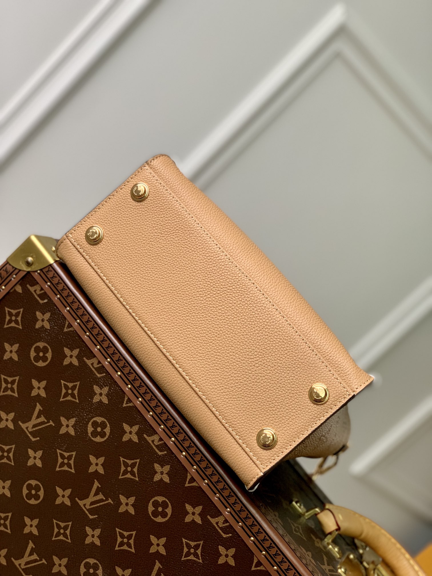 l0*is V*t0n on my side tote bag-25*20*12cm