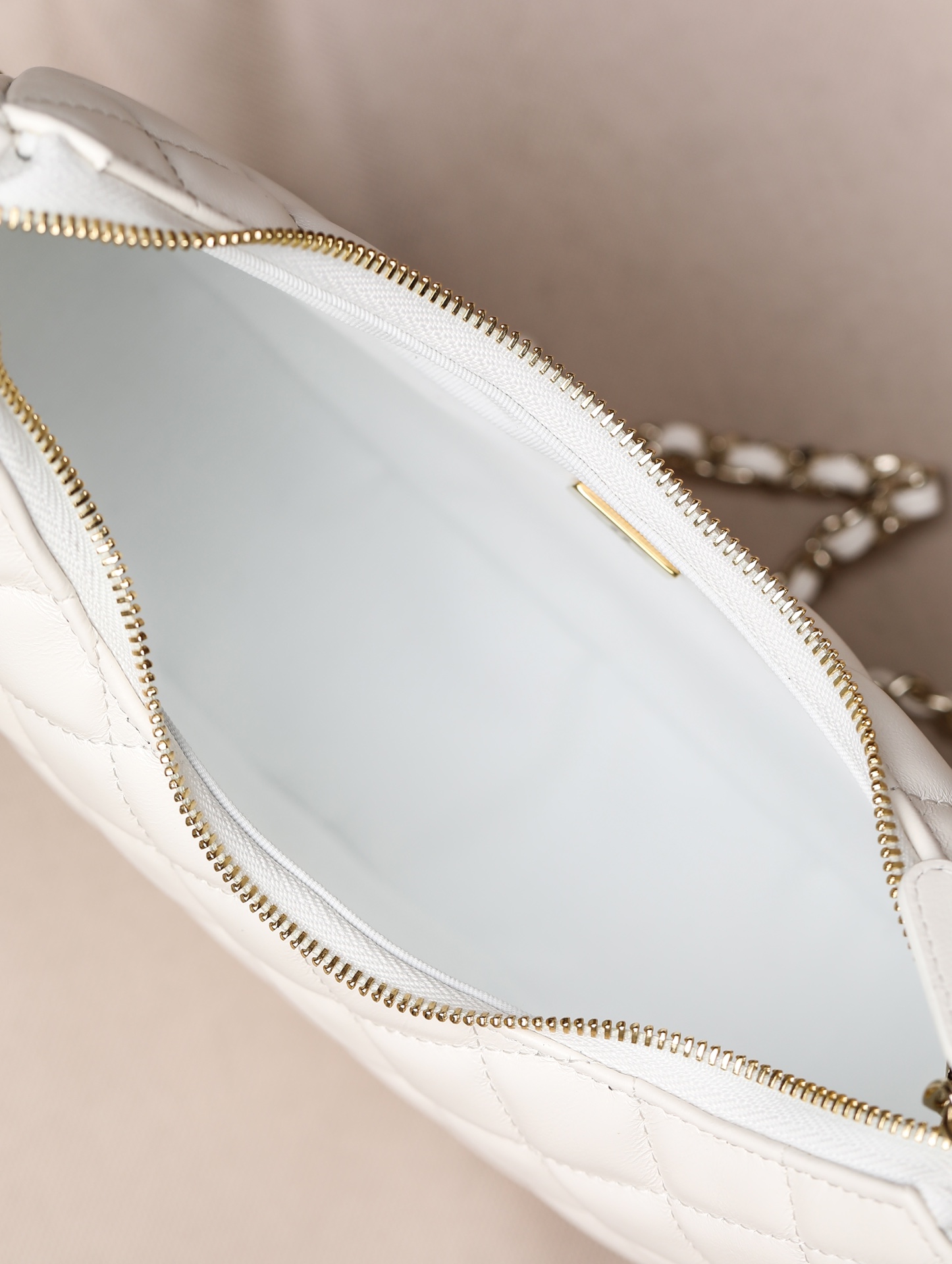 Ch@nel 23SS Moon Bag-16*10/22*14CM