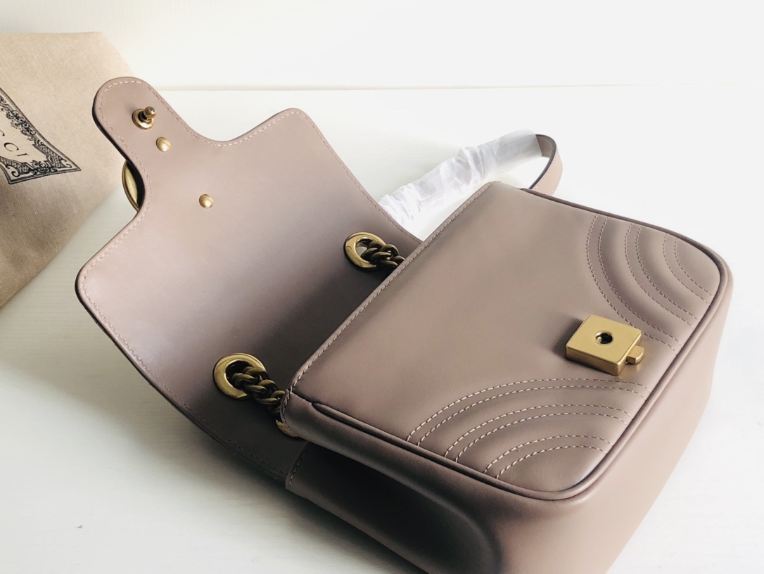 G*u*i marmont bag-18*13.5*8cm