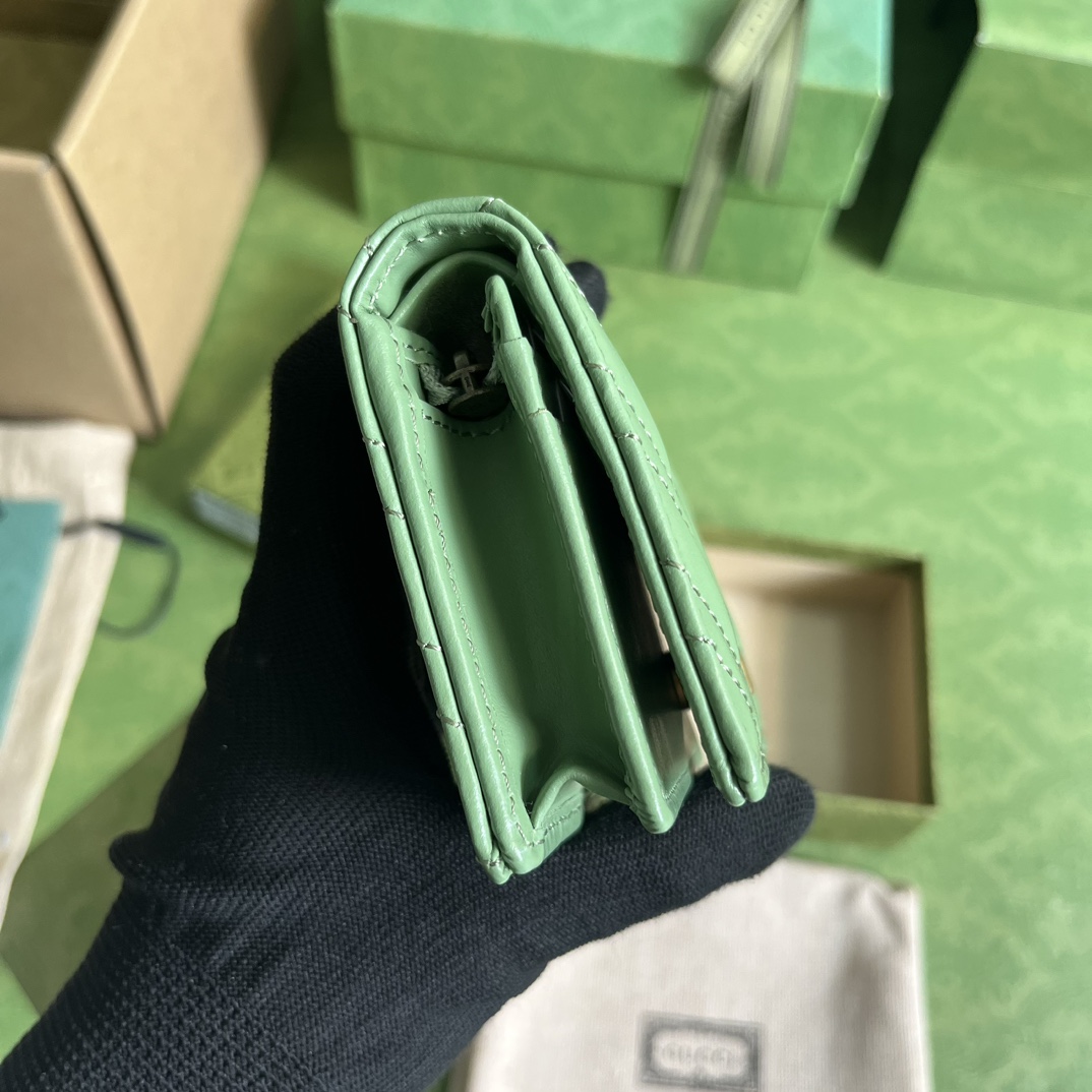 G*u*i wallet-11*8.5*3cm