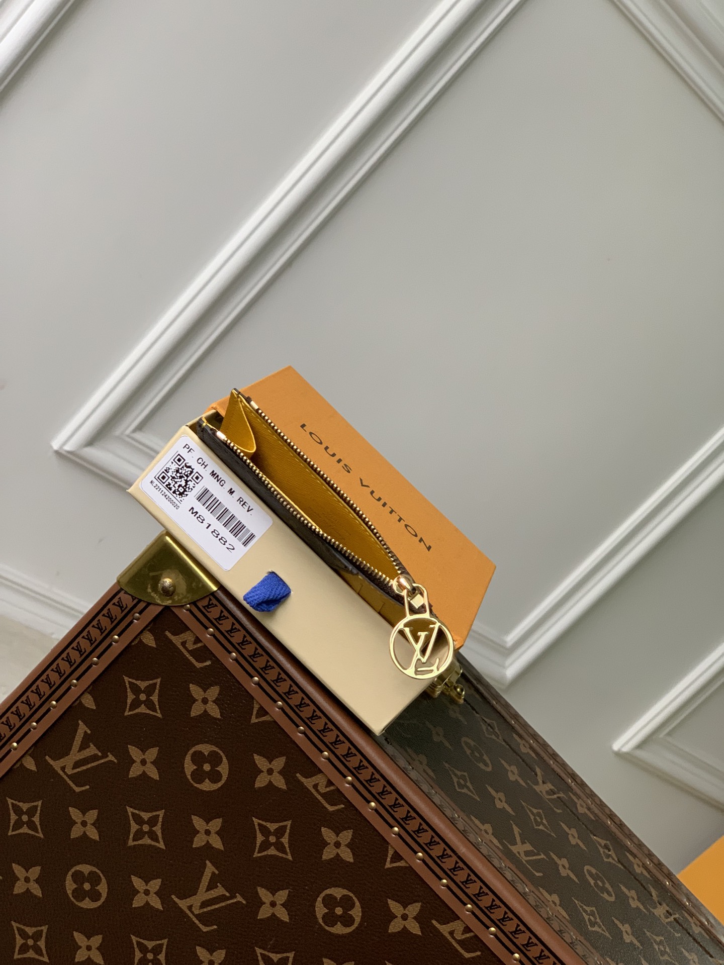 l0*is V*t0n wallet-m81881-12 x 8 x 0.8cm