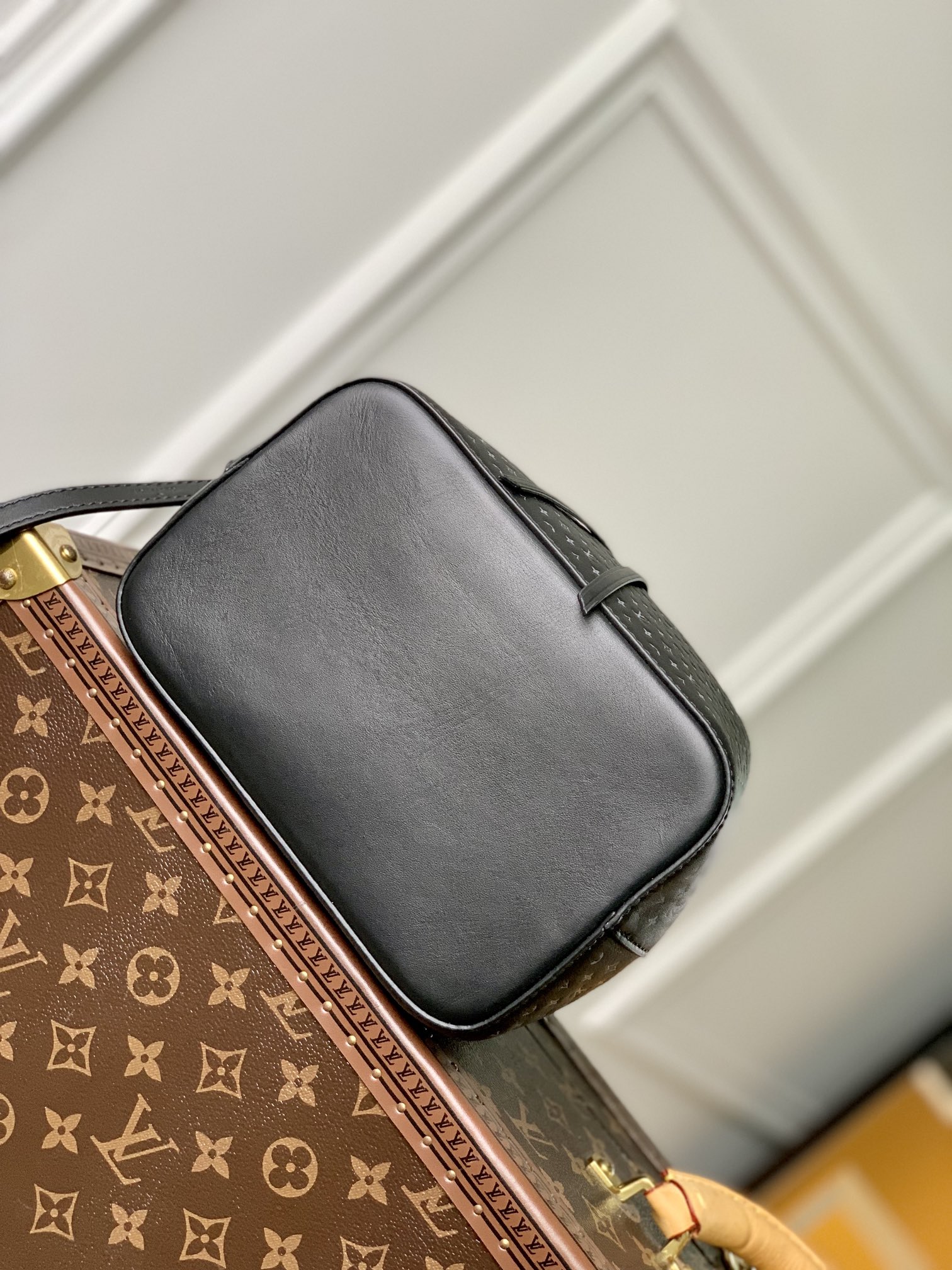 l0*is V*t0n néonoé bucket bag -m46581- 20 x 20 x 13 cm