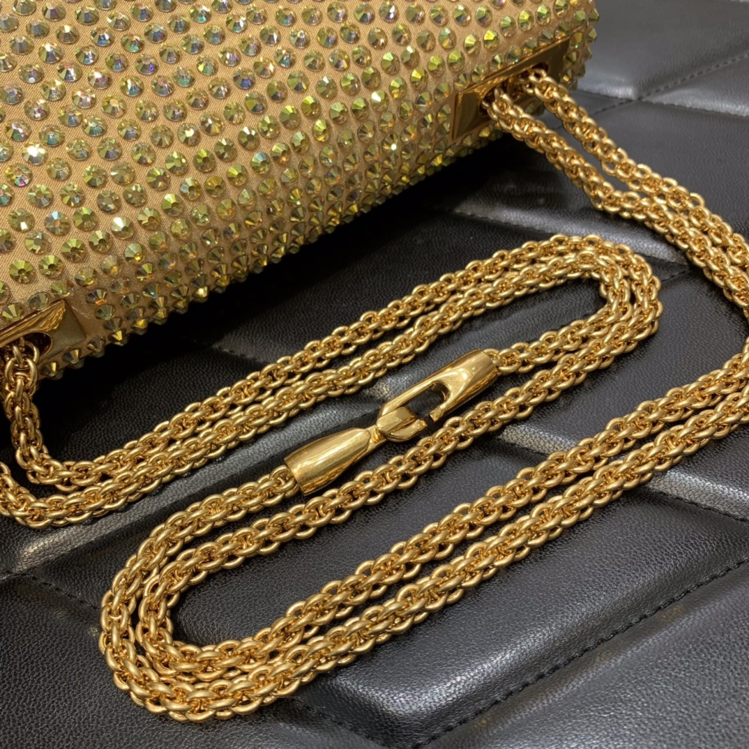 Va1e*ntin0 garavani one stud-19*14*11cm