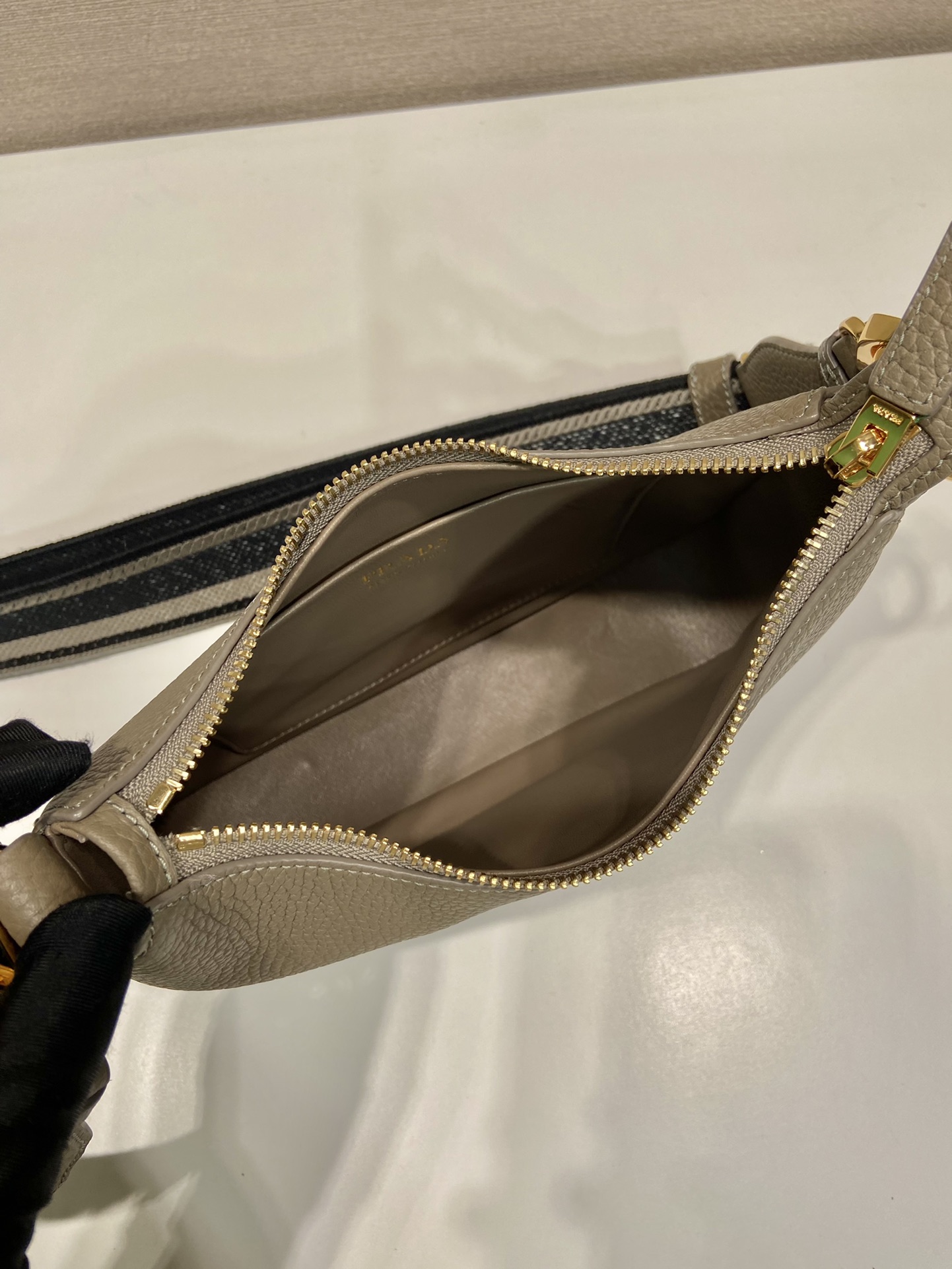 Pra*a 1bh193 tote-24*18*6cm