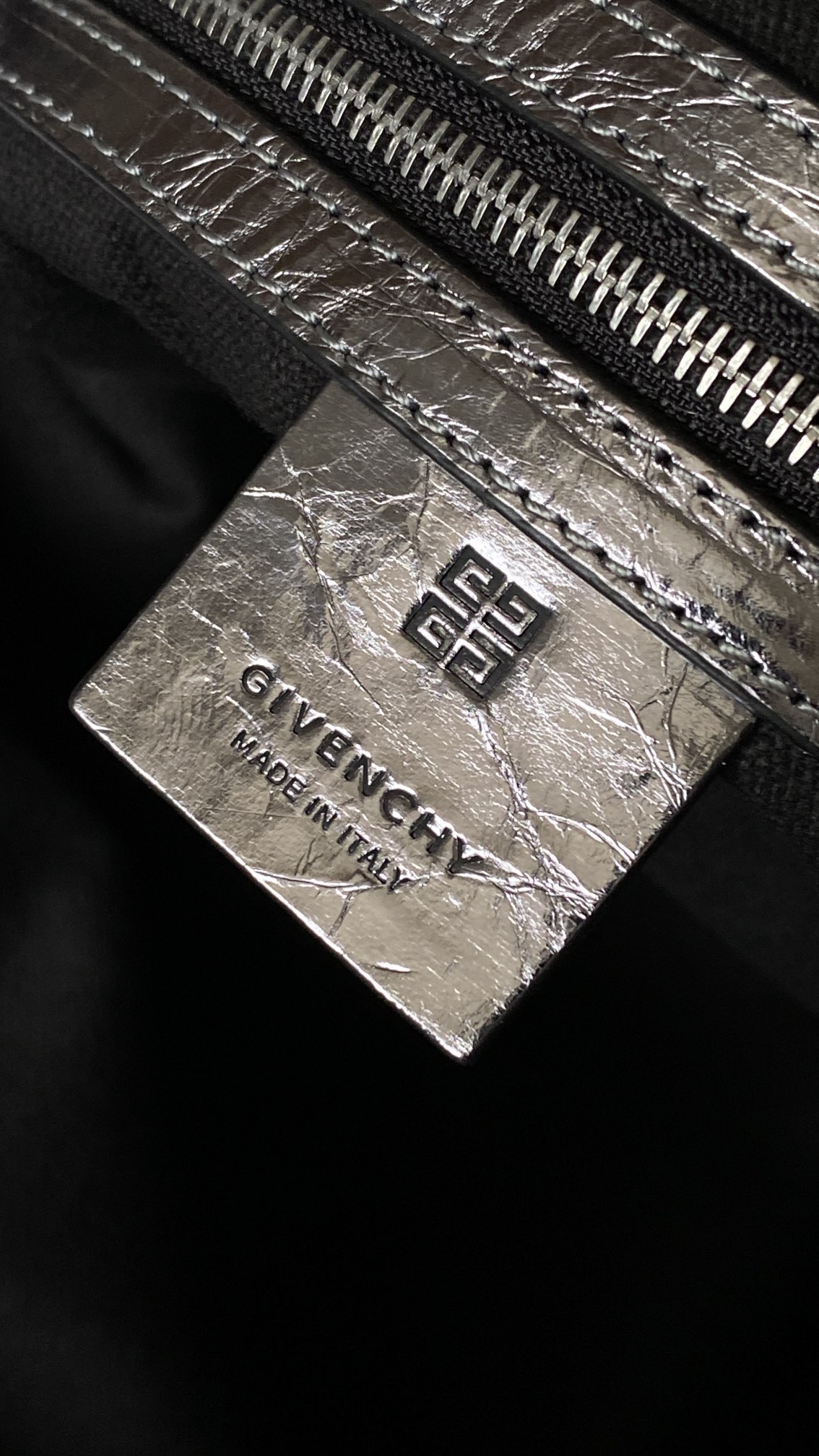 G1uenchy voyou tote-40*27*6.5cm