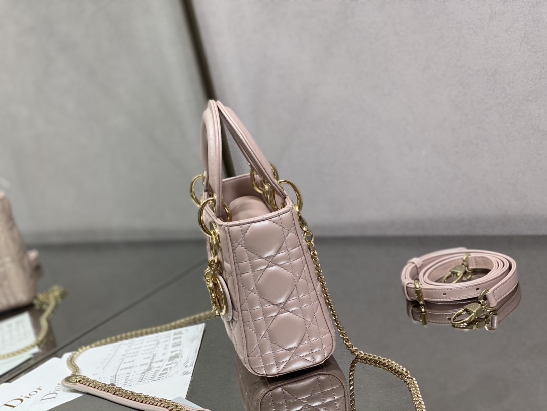 lady D*or mini-17*15*8cm