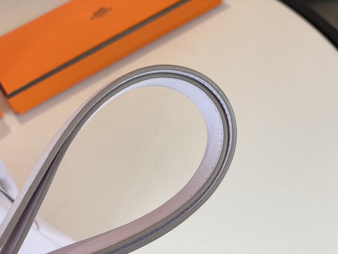 H**mes lindy 19-swift