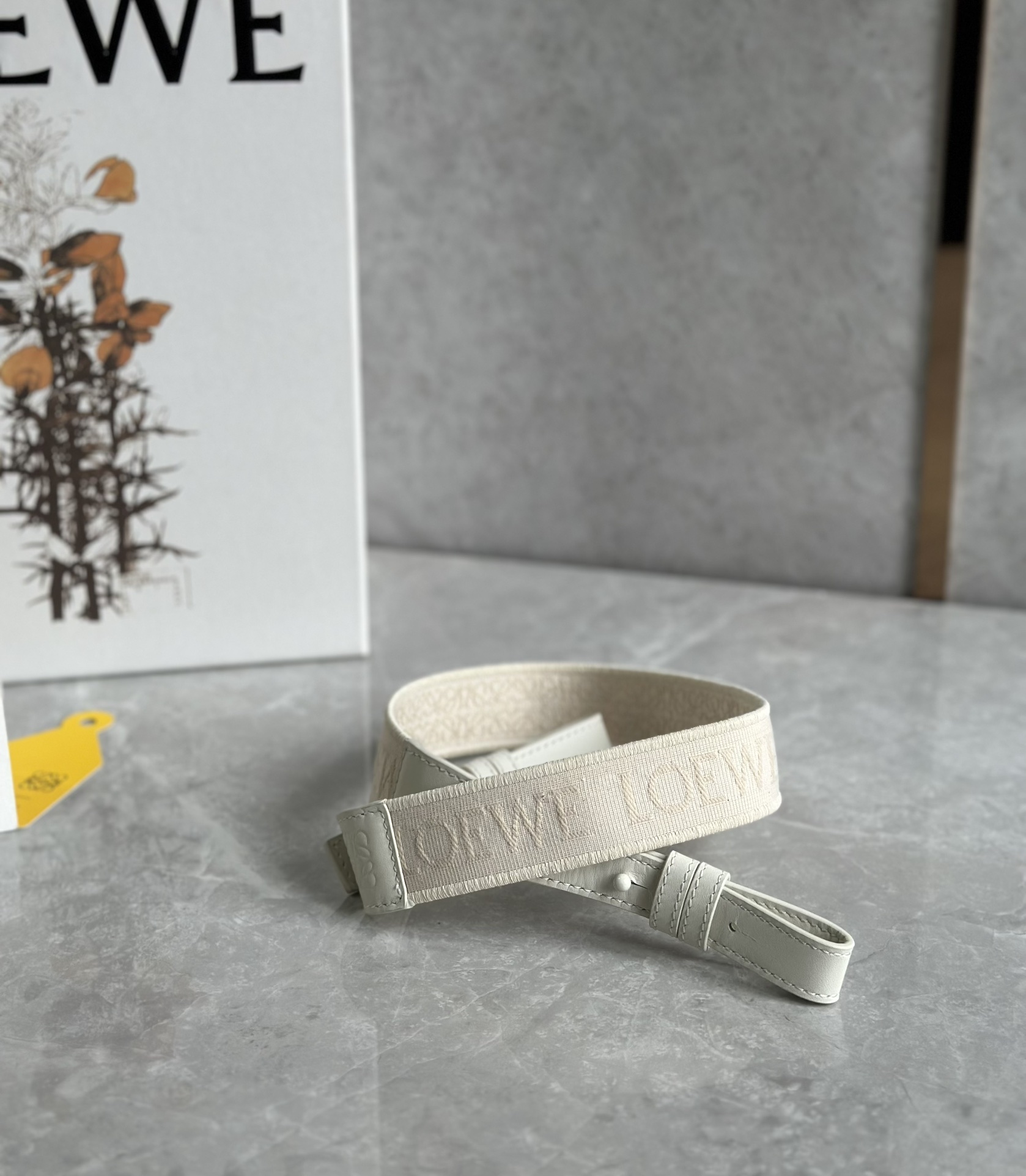 L0ew* hammock bag-19.5*14.4*20.8cm