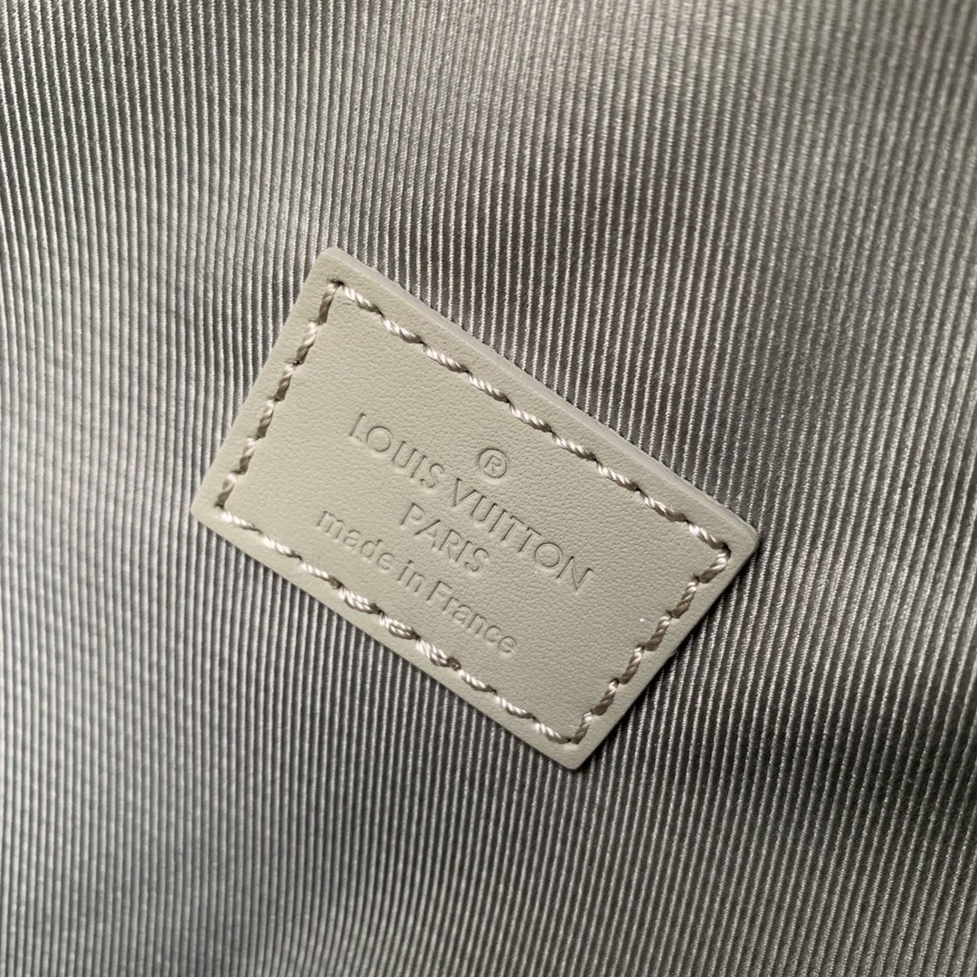 l0*is V*t0n aerogram backpack m22503-43*30*14cm