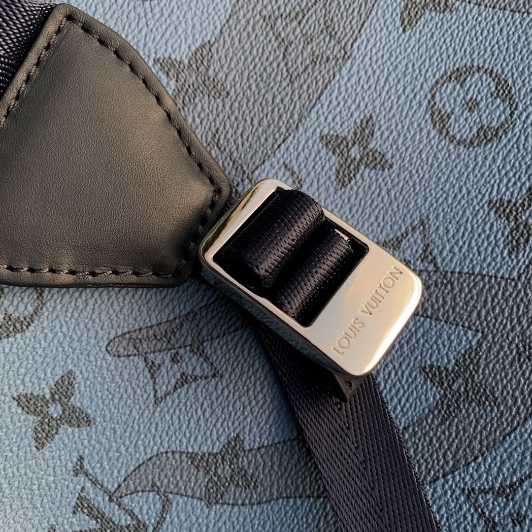 l0*is V*t0n x yk christopher backpack m21978-38*44*21cm