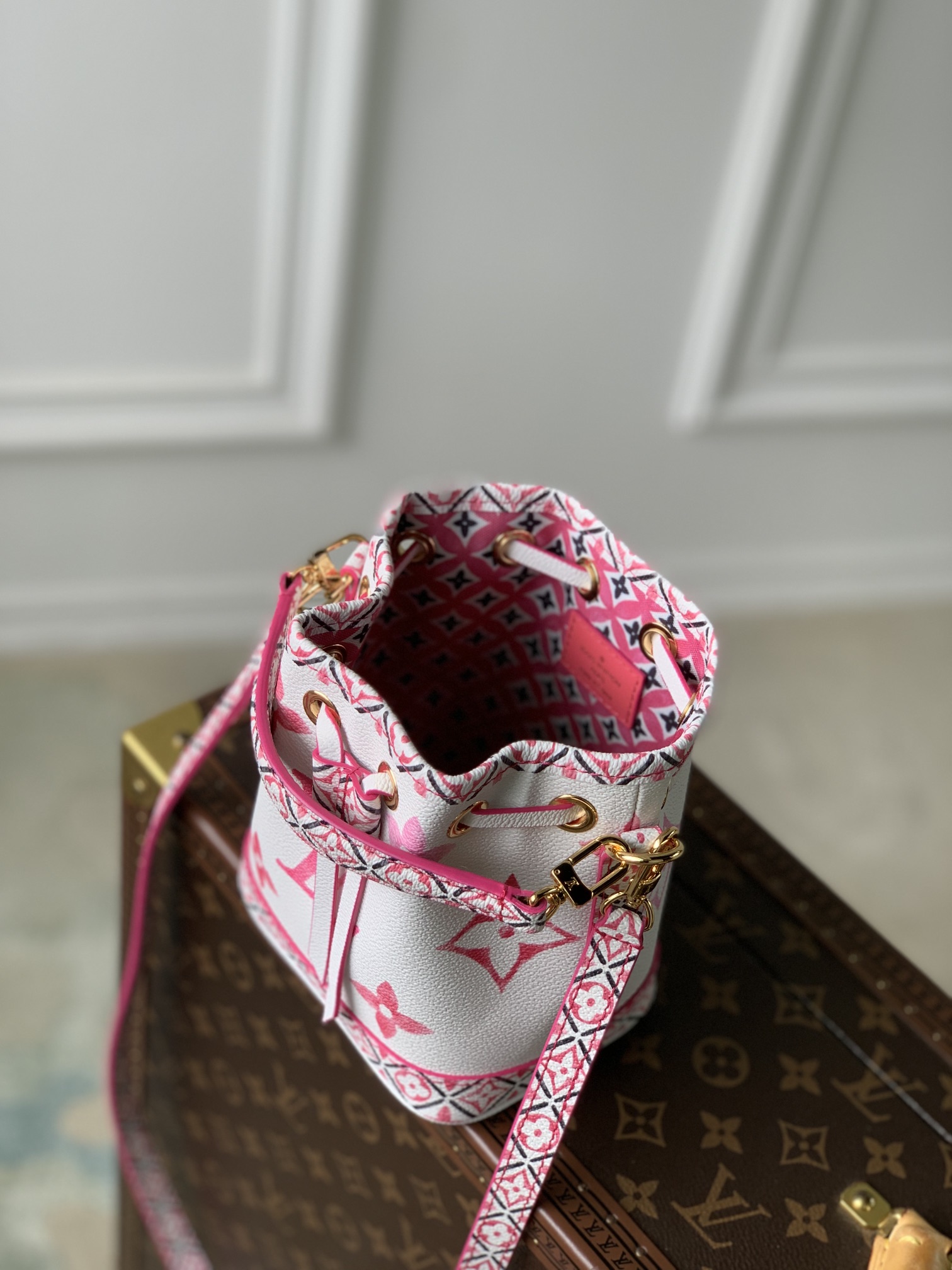 l0*is V*t0n nano noé-13*16*10cm