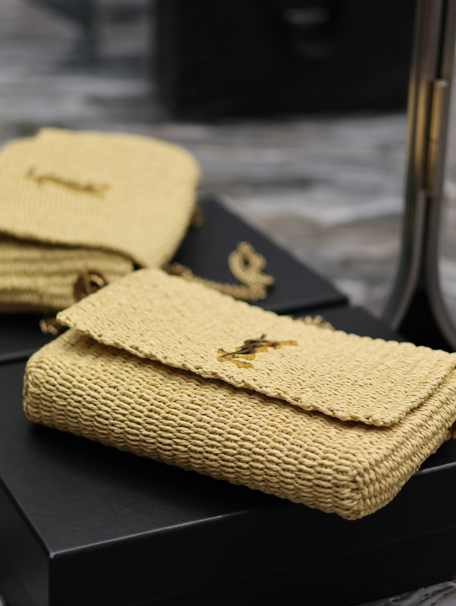 Y*L kate with raffia-28.5×20×6cm