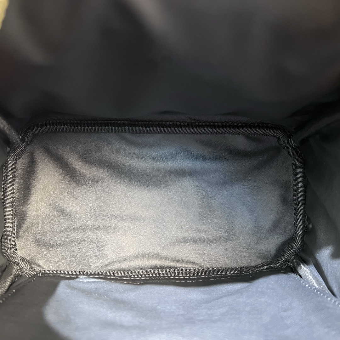 MCM Backpack-10.5 x 21.5 x 26CM