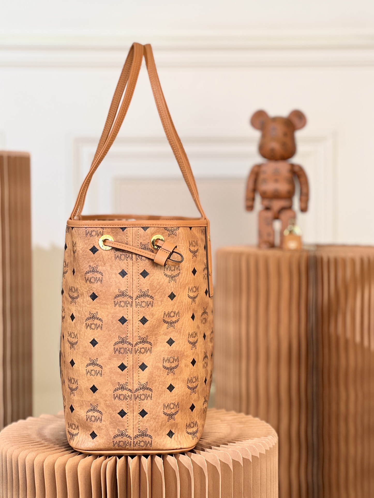 MCM Tracy Bag-17.0 x 36.0 x 28CM