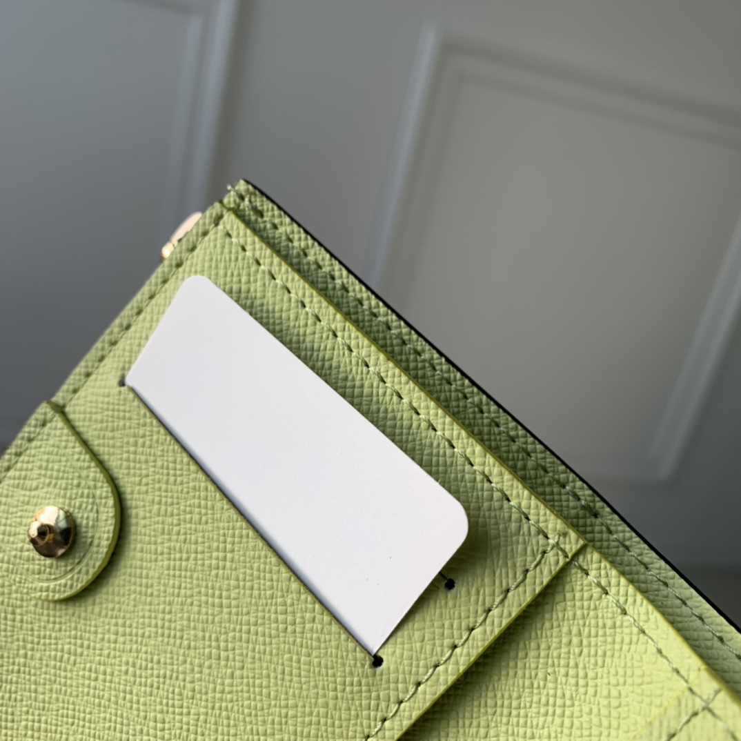 l0*is V*t0n wallet- m82381-9×11.5×1.5cm