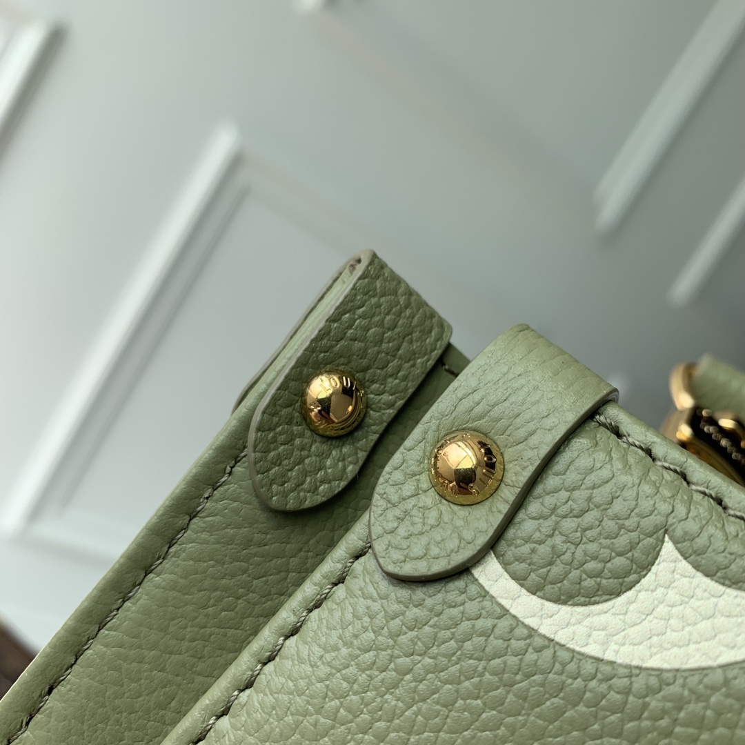 l0*is V*t0n onthego handbag- m21732-25*19*11.5 cm