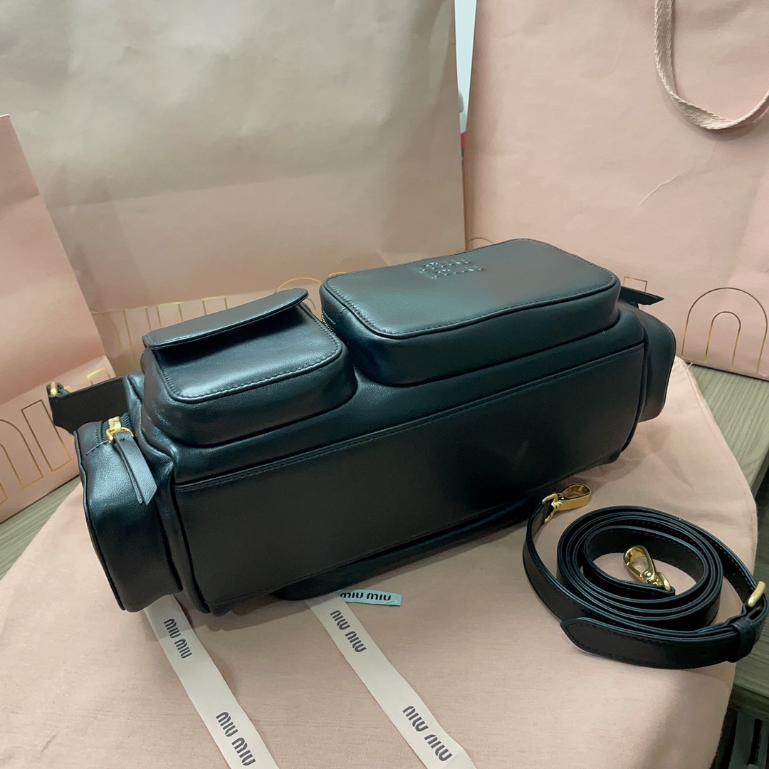 M*um*u bag-27 x12 x9cm