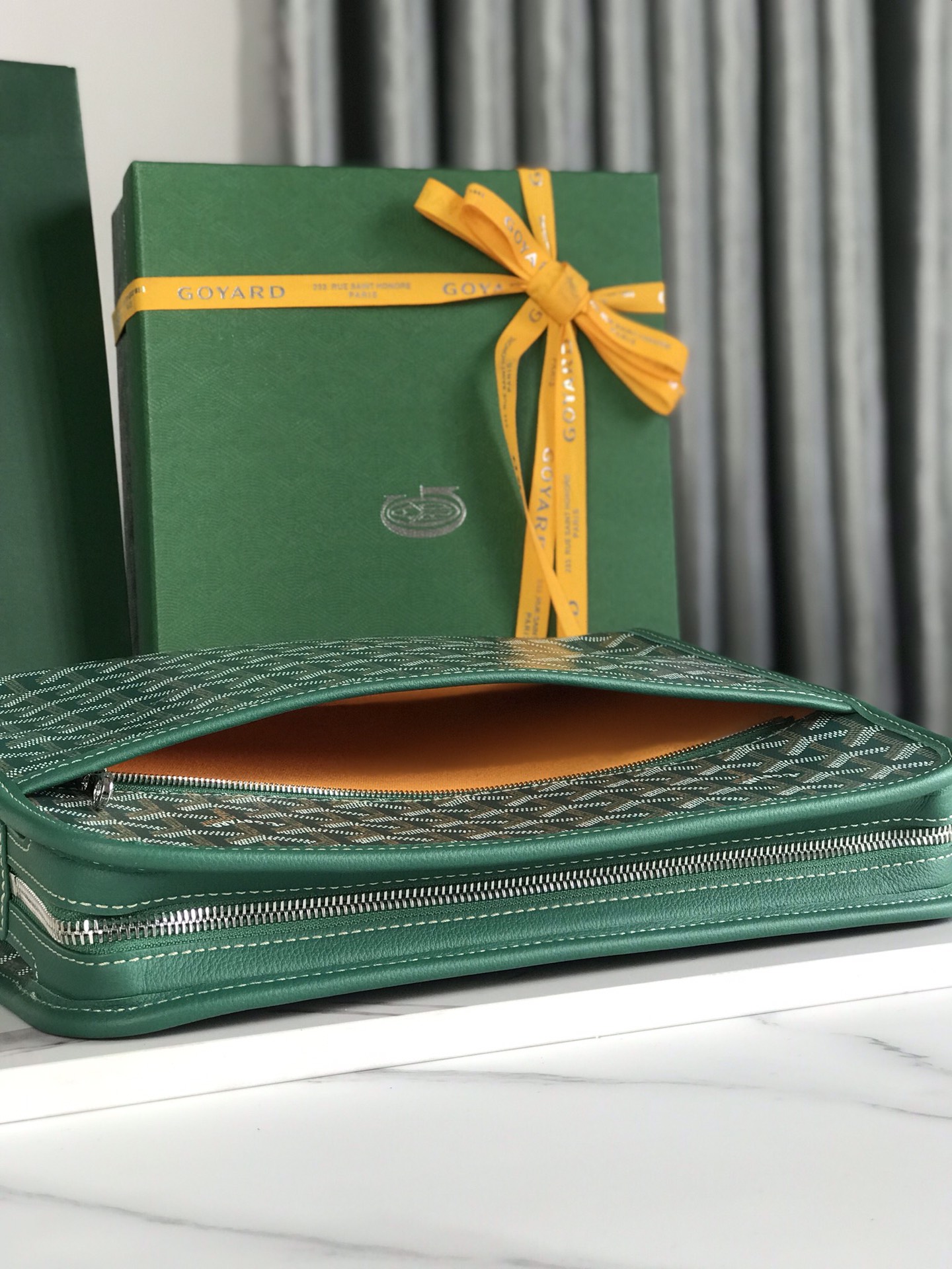 Go*ard toiletry bag-30x23×7.5cm