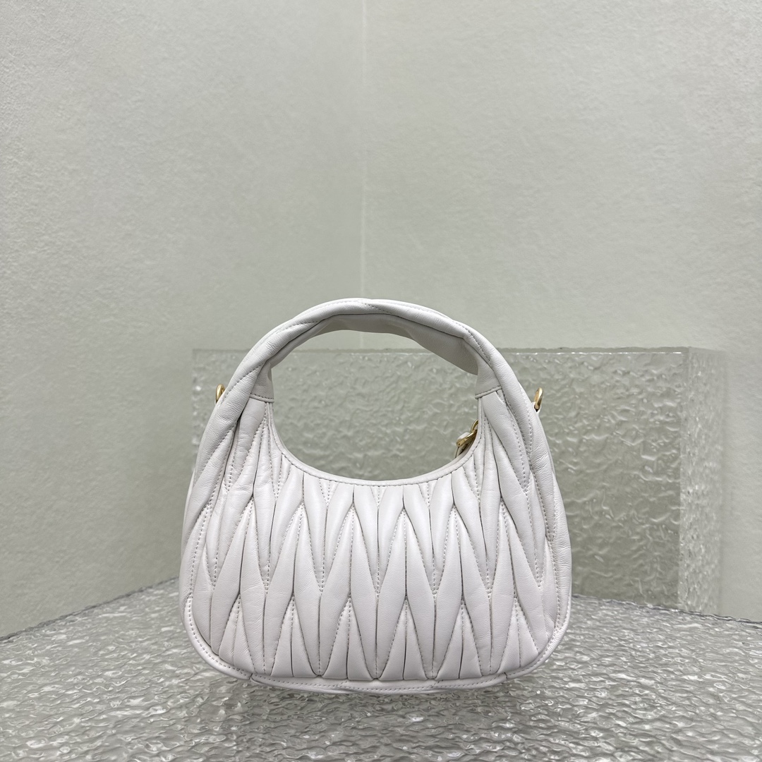 M*um*u wander hobo bag-20*6*17cm