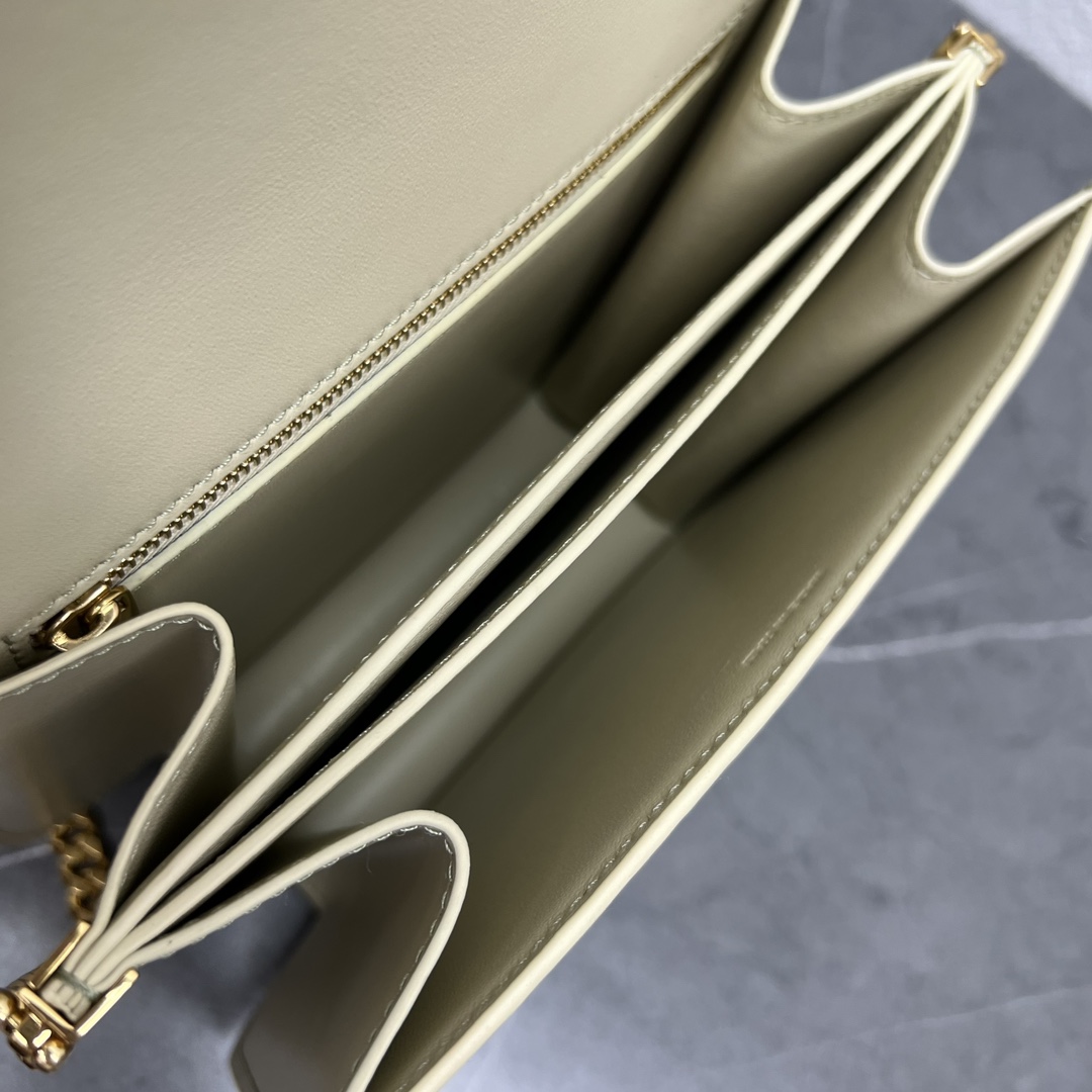 Ce**e college triomphe bag-20x15.5x6cm