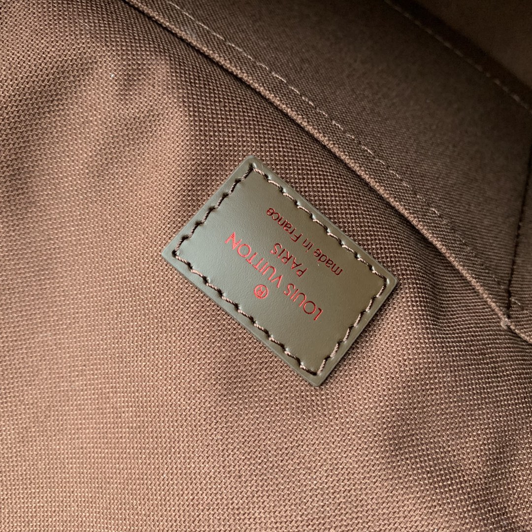 l0*is V*t0n vintage messenger bag-34×18×23cm