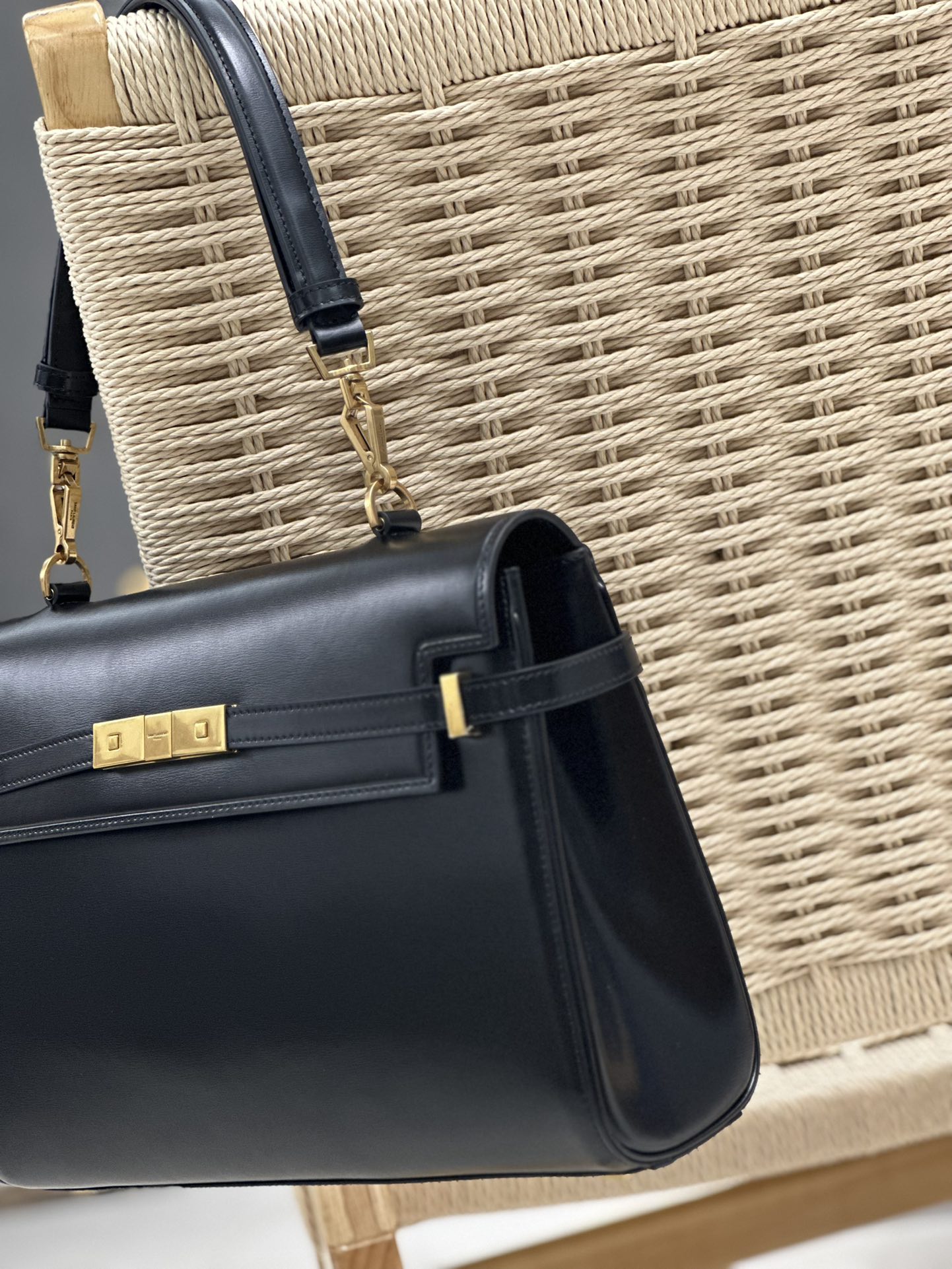 Y*L manhattan-32×23×10.5cm