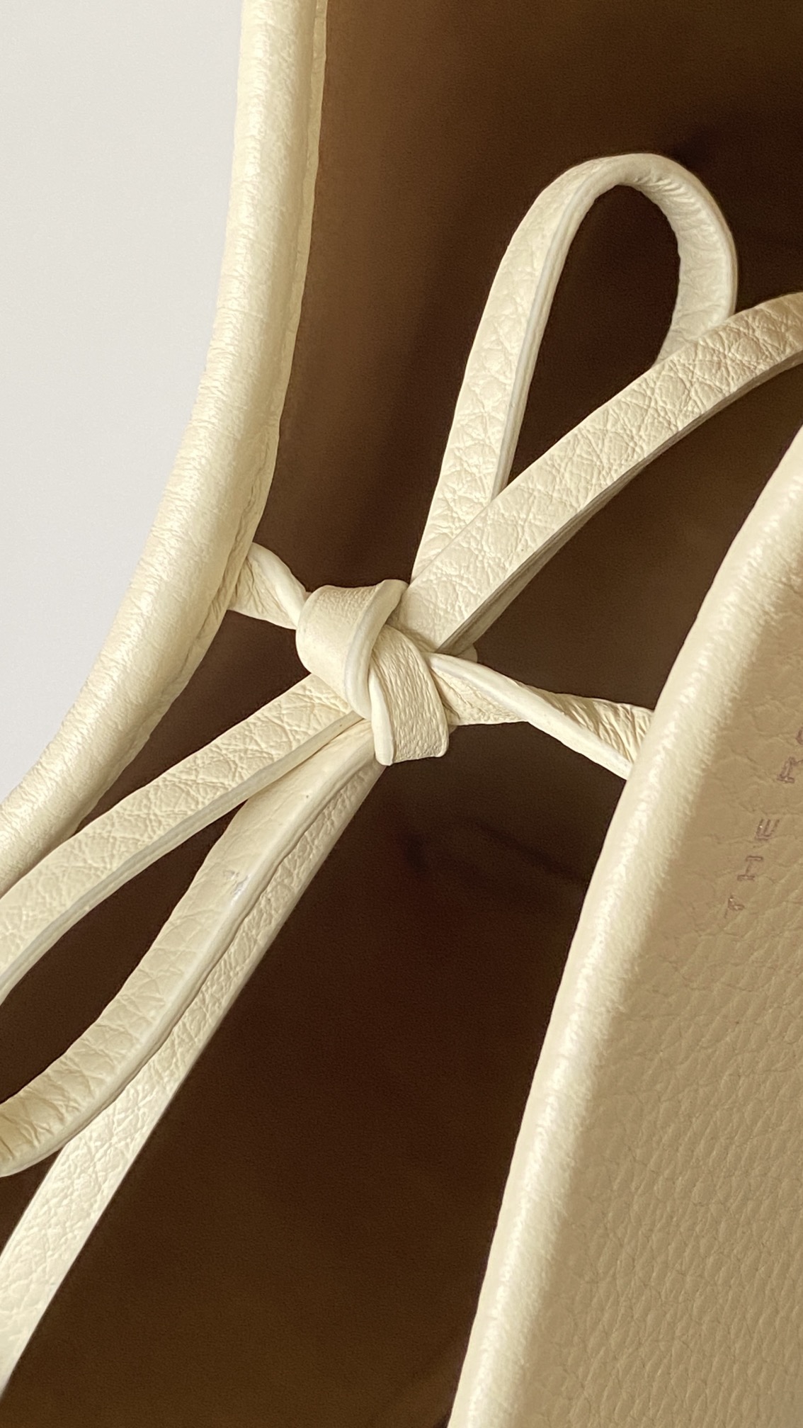 T*e R0w bucket-22*23*13cm