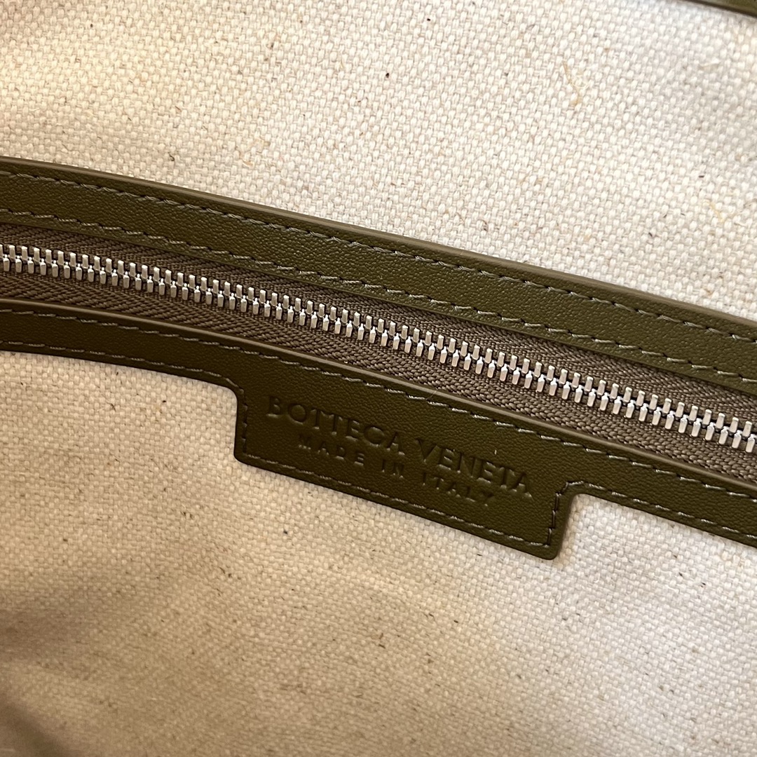 bo*te*ga Ve*ne*ta portello tote-41x39x11.5cm
