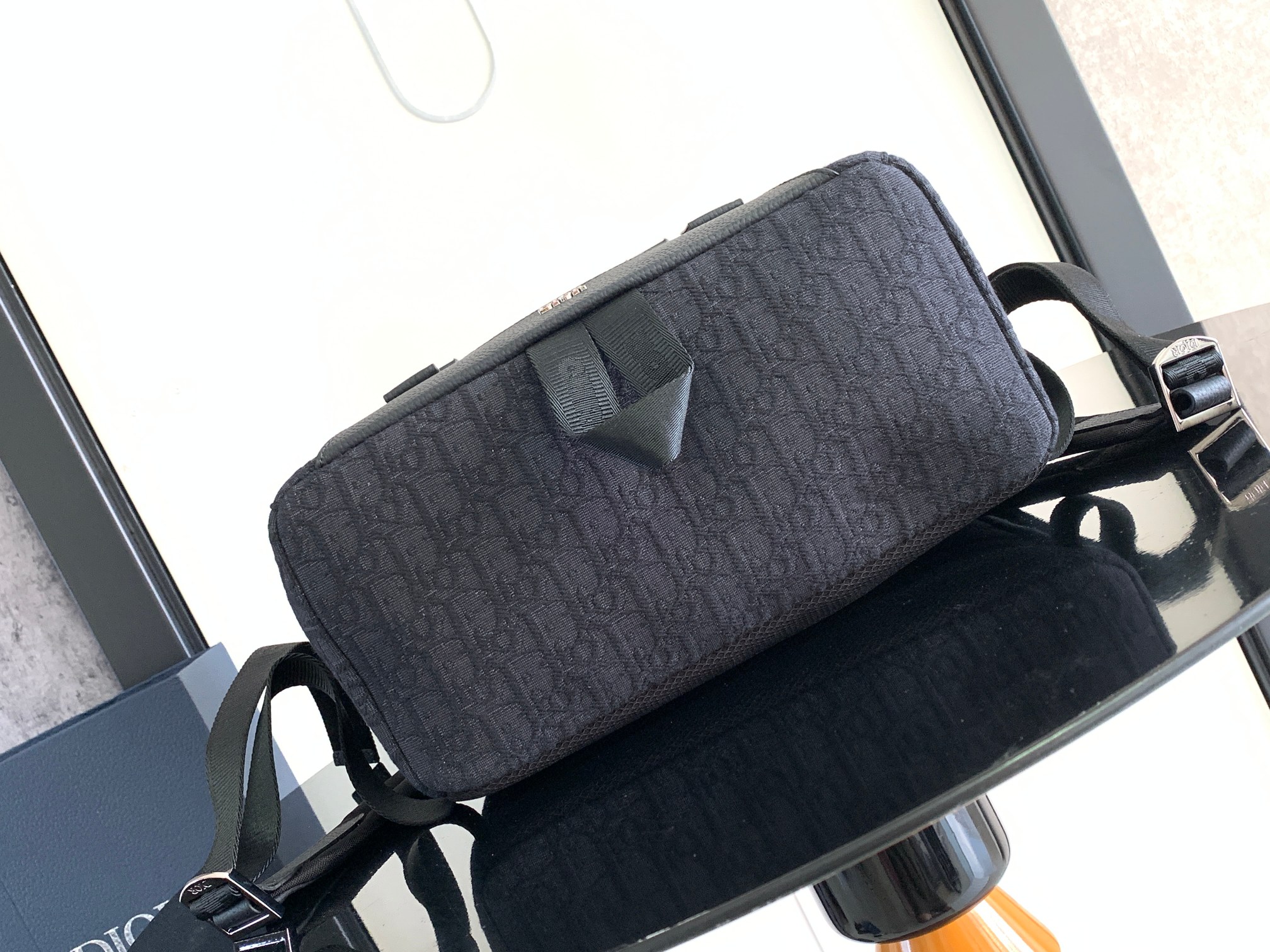 D*or explorer backpack-31 x 42.5 x 14.5 cm