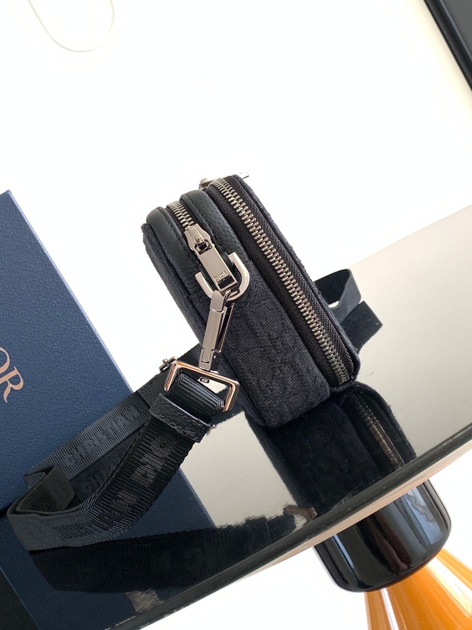 D*or essentials bag-17*12.5cm