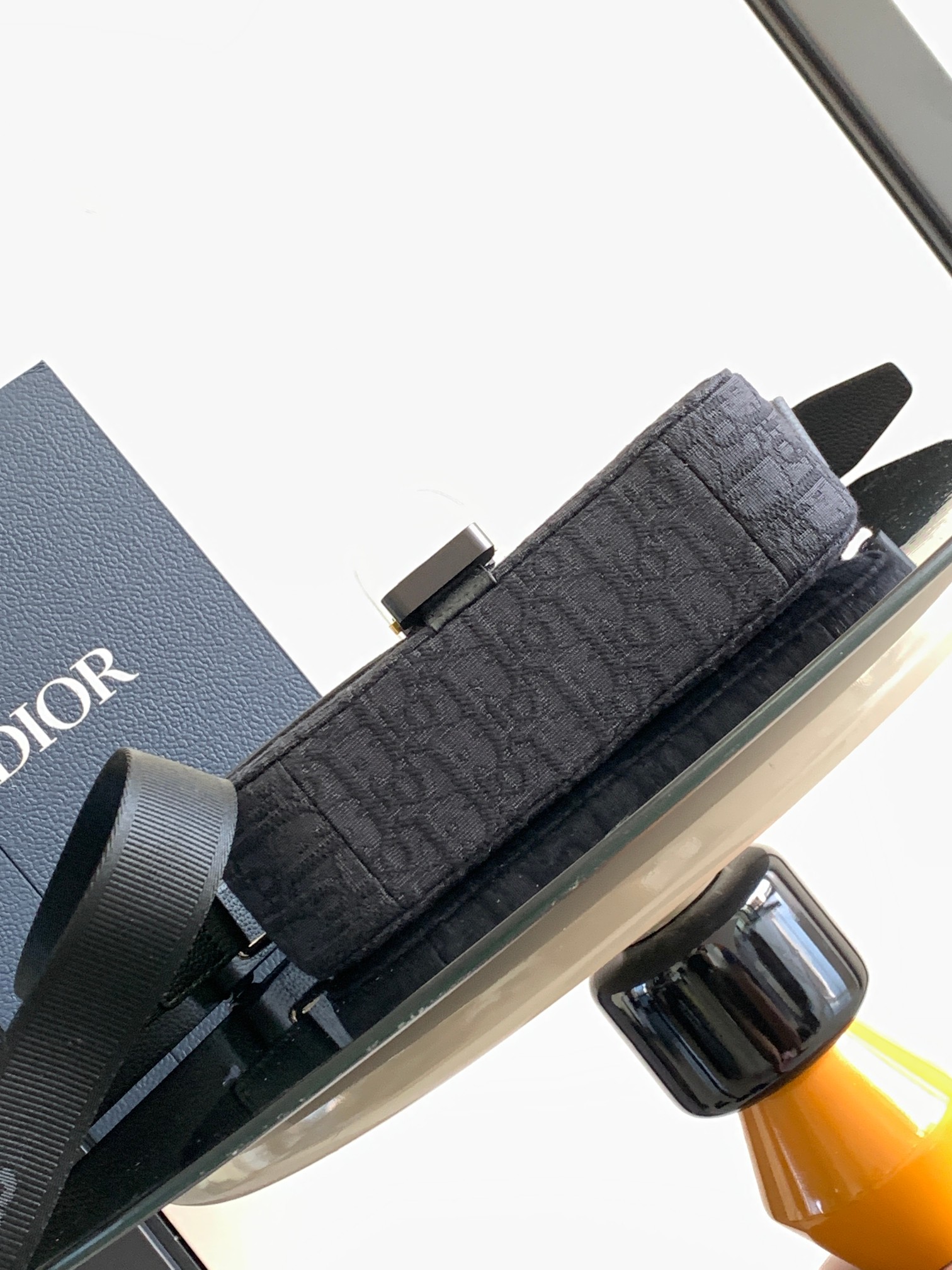 D*or saddle messenger bag-23 x 18 x 6cm