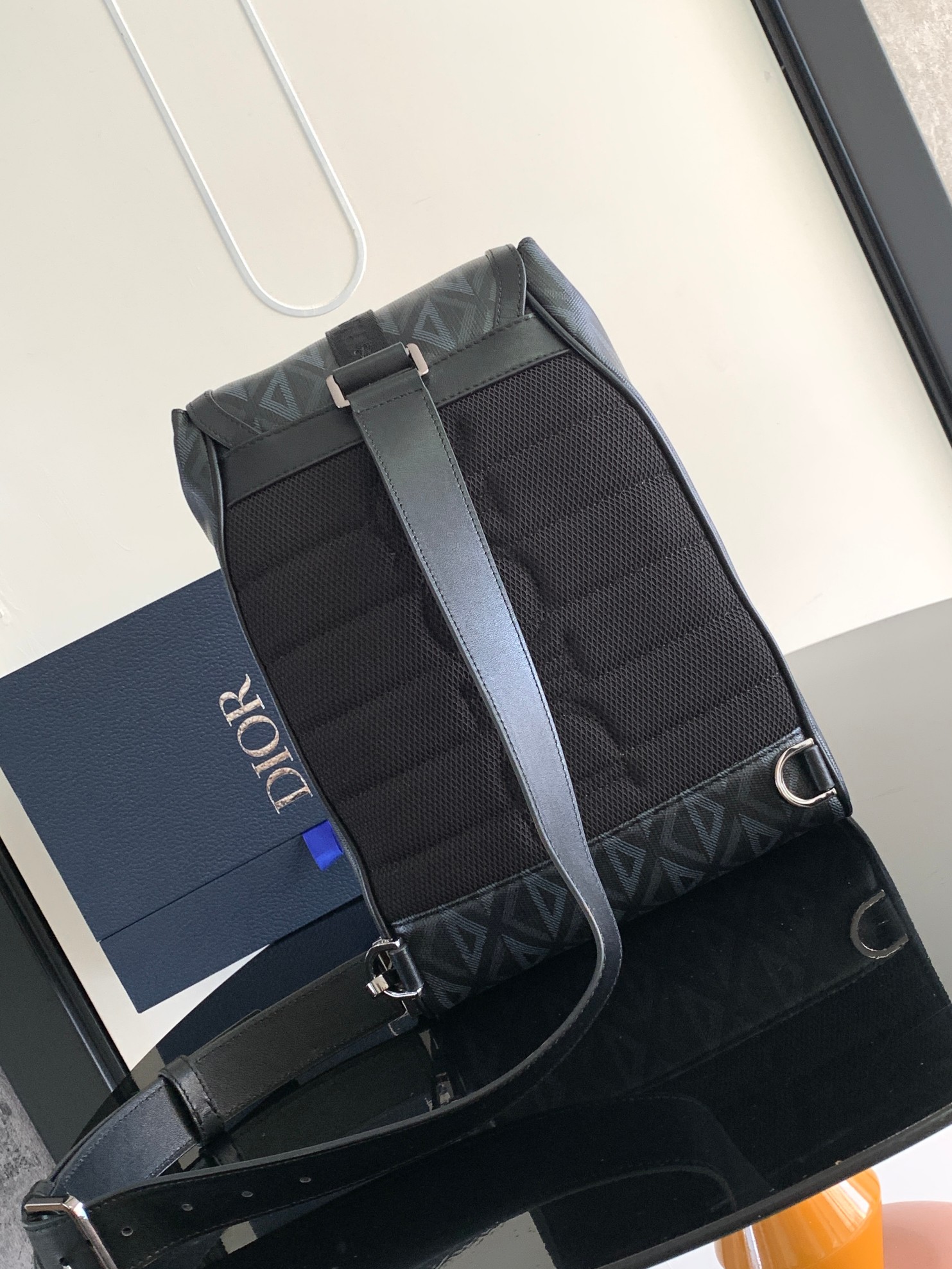 D*or hit the road backpack-23 x 32 x 12cm