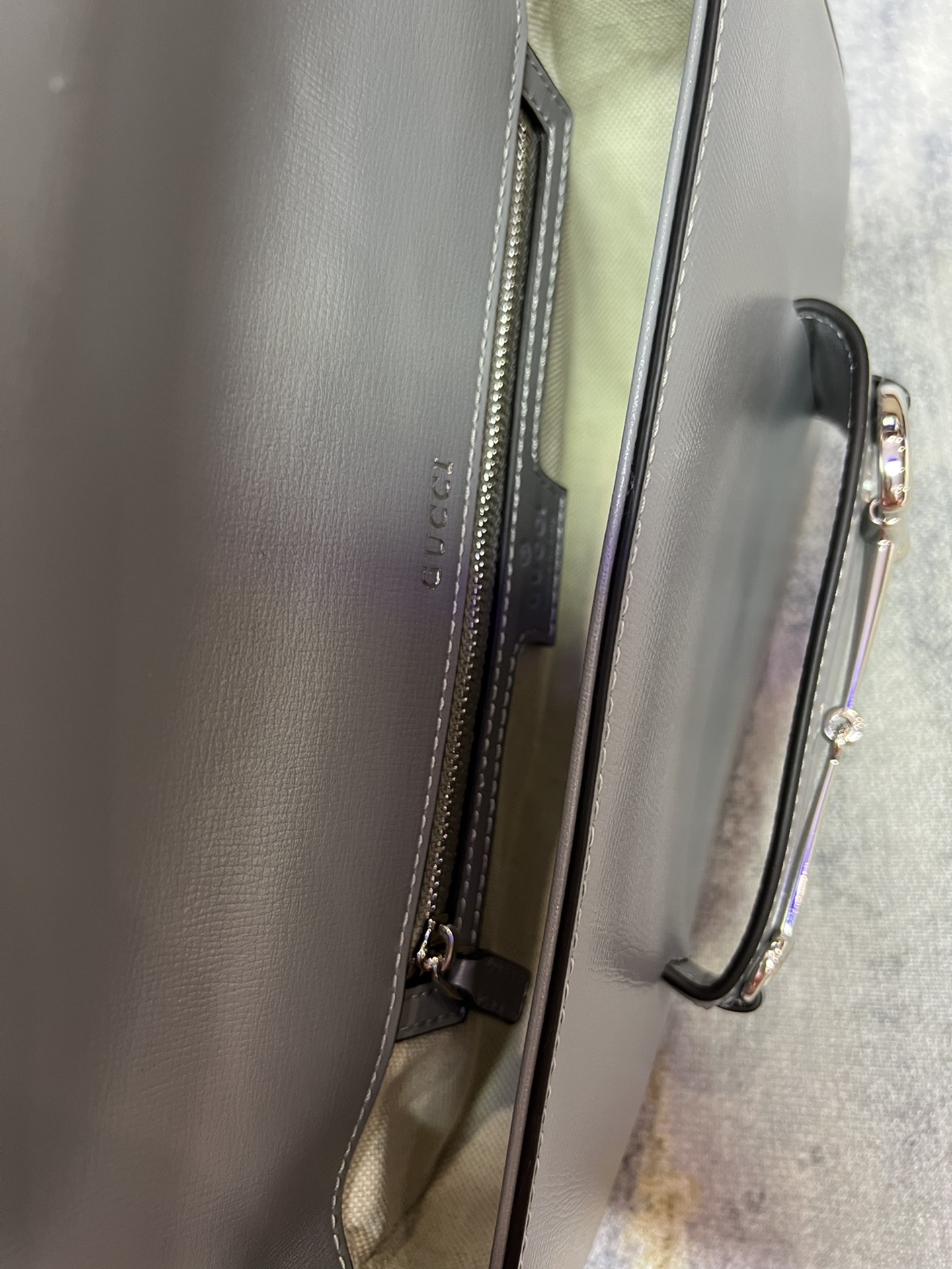 G*u*i G*u*i horsebit 1955 bag-26.5*10.5*48cm