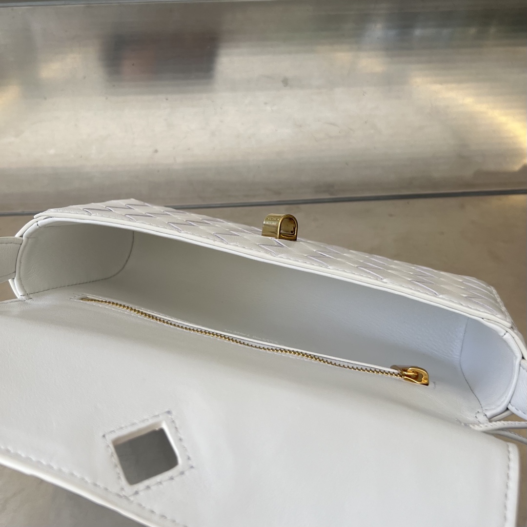 bo*te*ga Ve*ne*ta andiamo crossbody bag-21.5*13.5*4.5cm