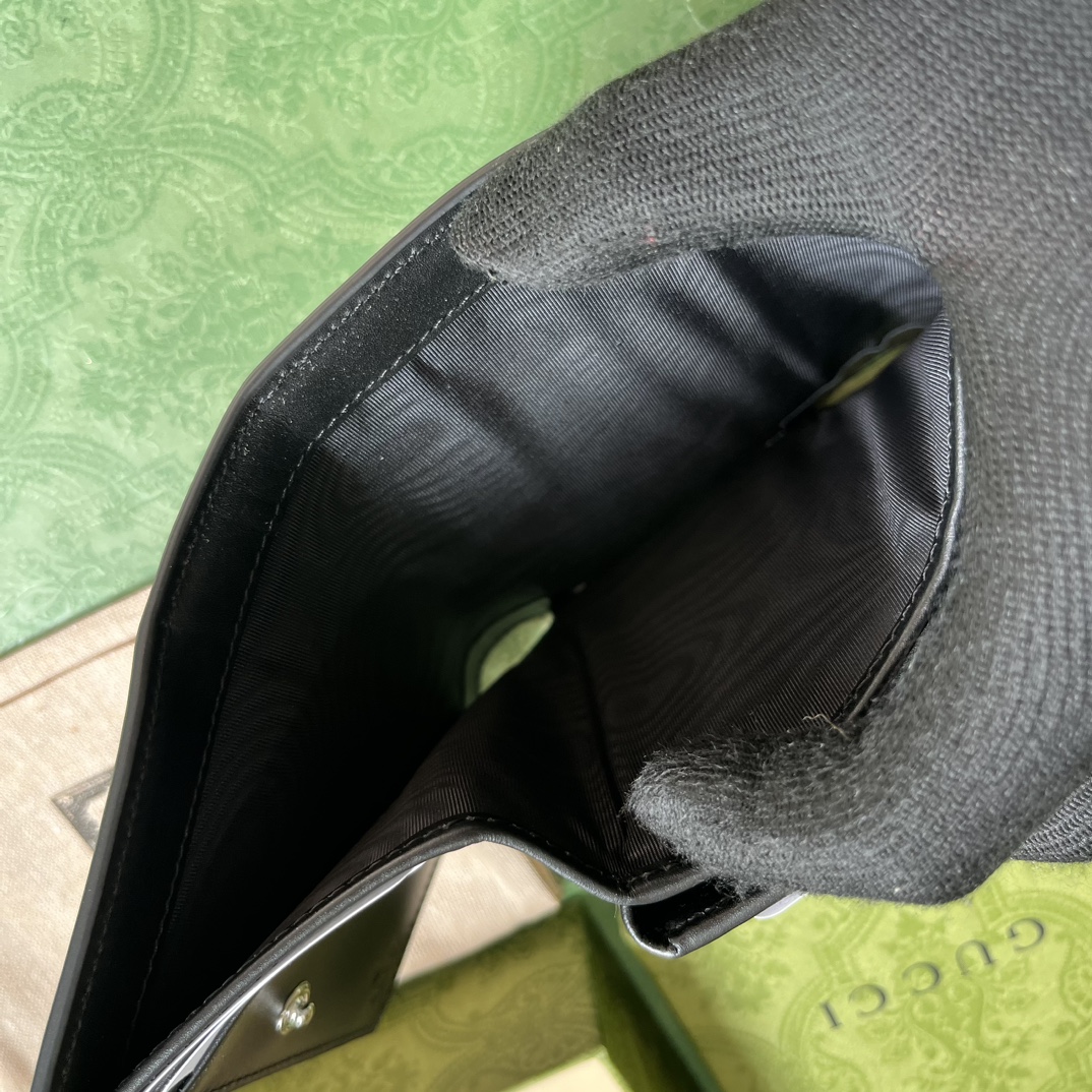 G*u*i wallet-9.5*3cm