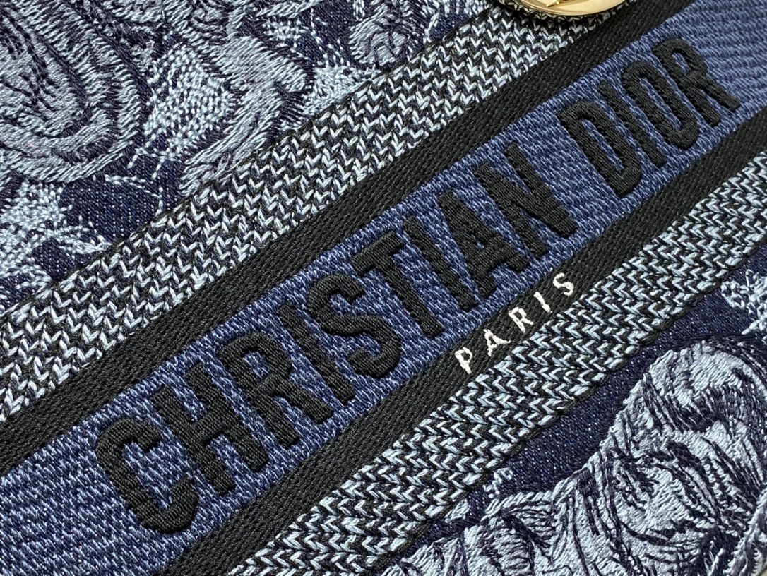 lady D*or handle bag-24cm