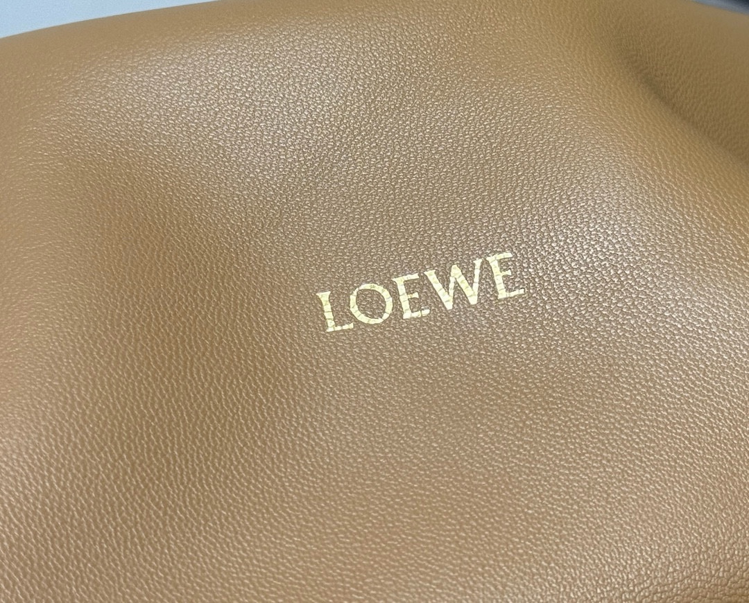 L0ew* squeeze bag-34*33*13.5cm