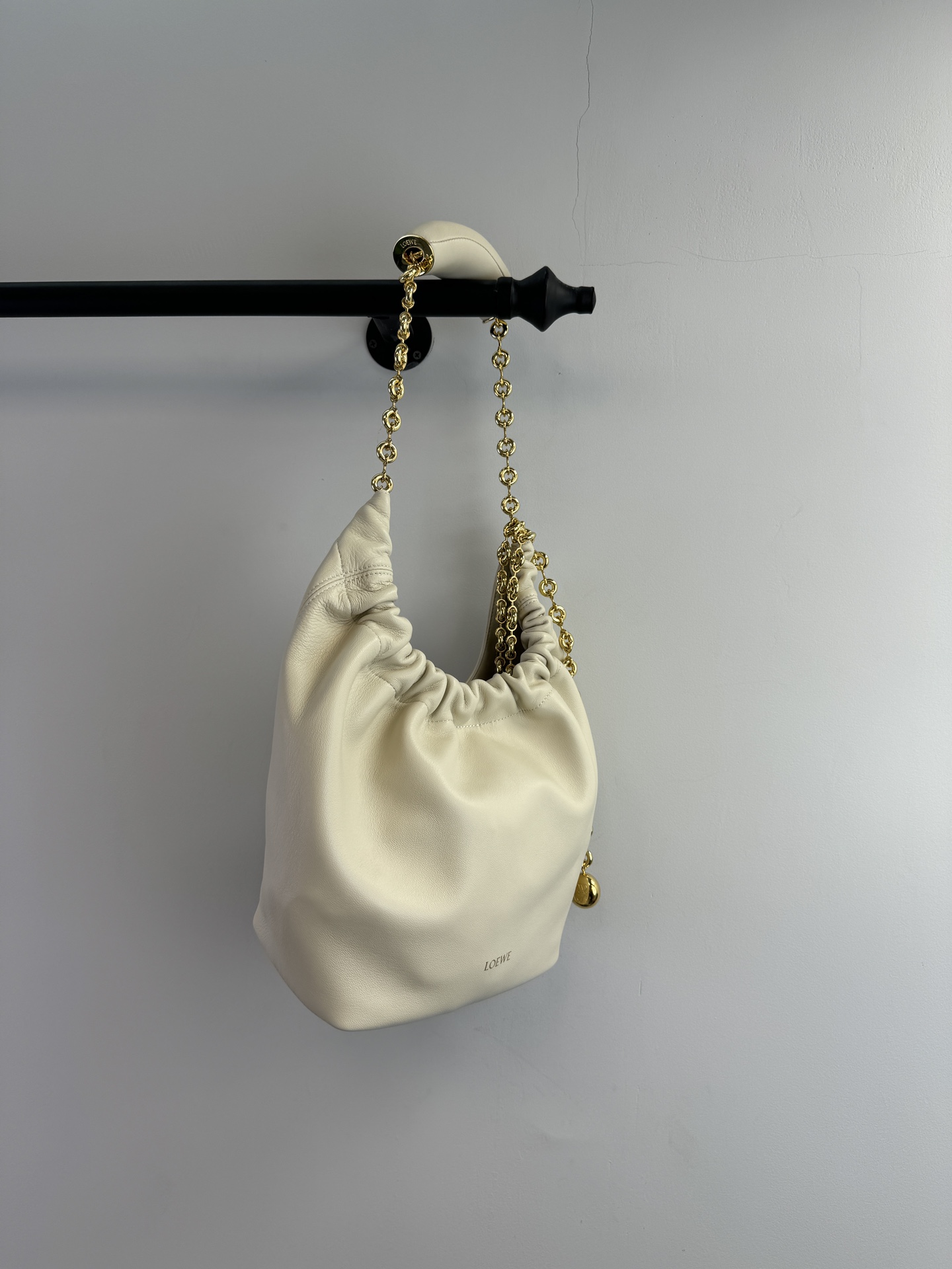 L0ew* squeeze bag-29*24*10.5cm