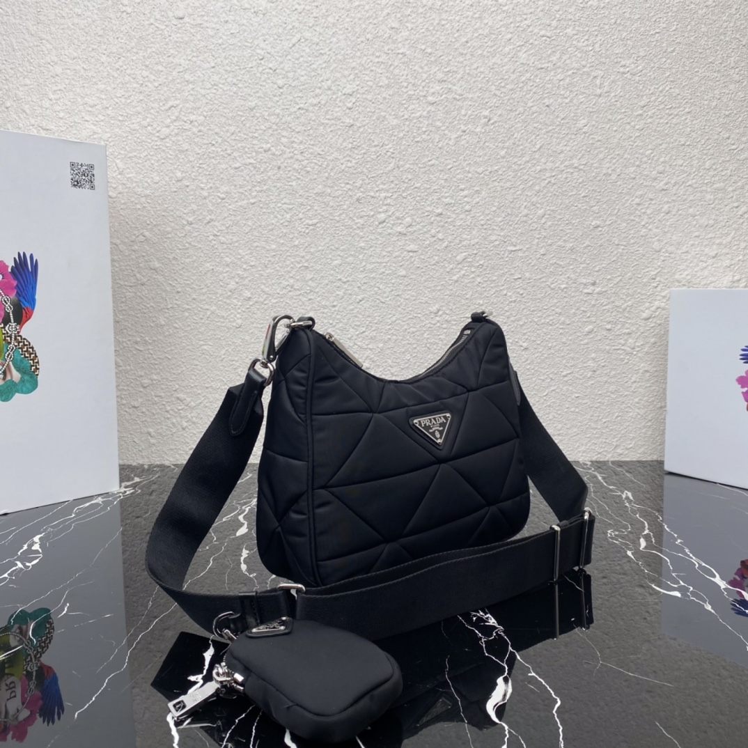 Pra*a 1bc151 re_nylon bag -24*17*7cm