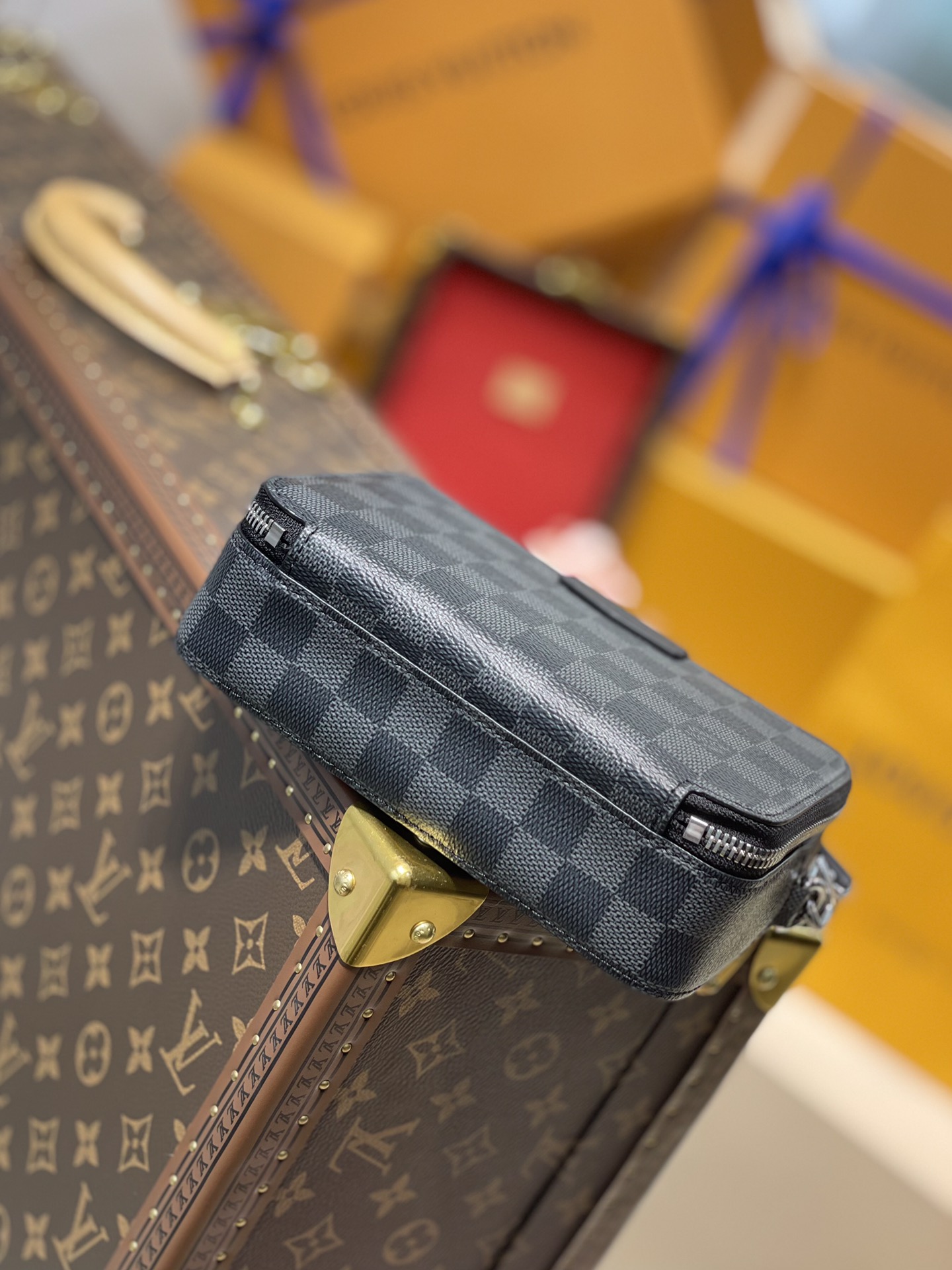 l0*is V*t0n alpha wearable bag-m22481-18.5 x 11.0 x 6.5cm