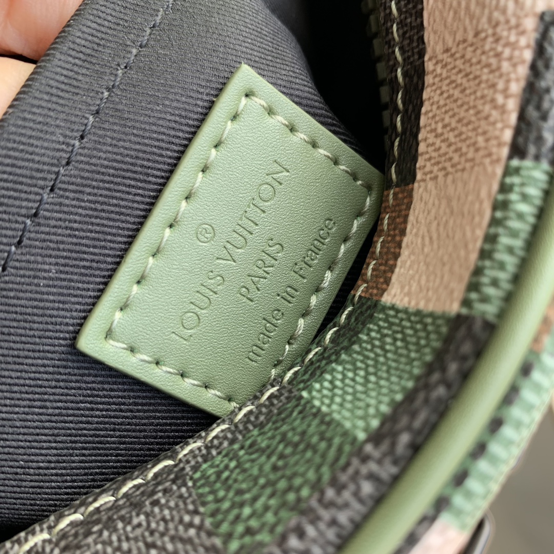 l0*is V*t0n mini soft trunk m80033-18.5 x13x8cm