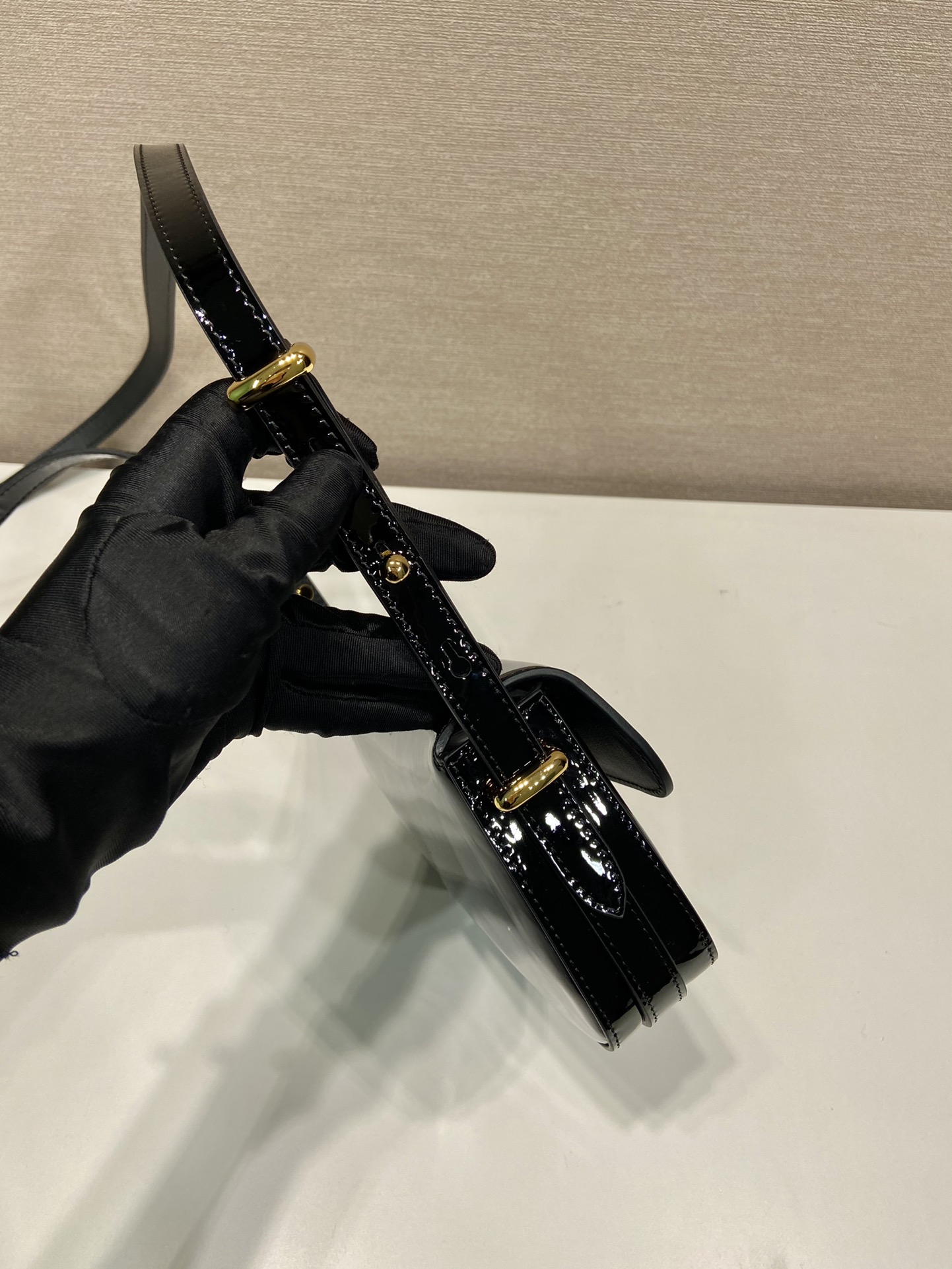 Pra*a patent 1bd339 bag-20.5*10.5*4cm