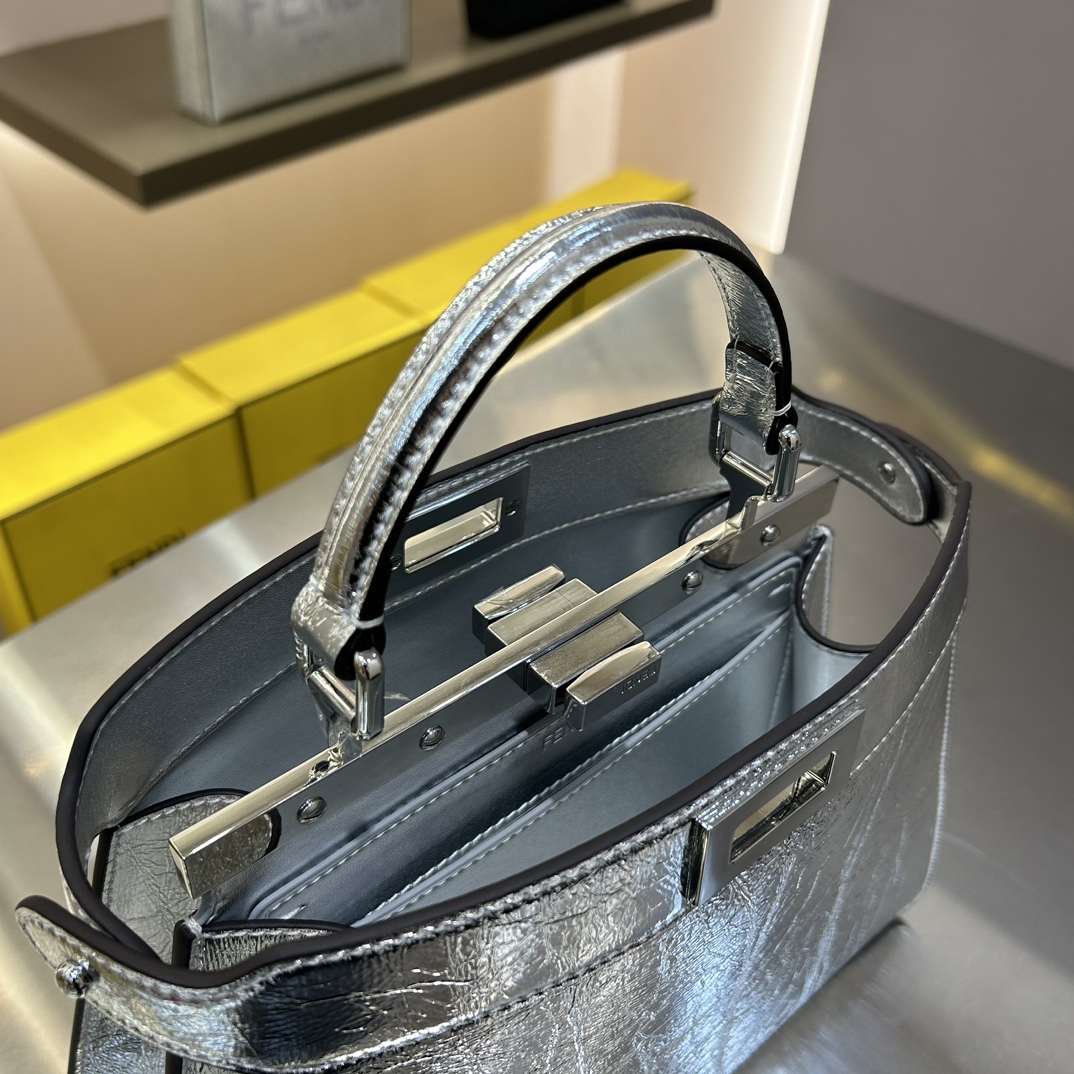 F**di peekaboo iseeu bag-27x21x9.5cm