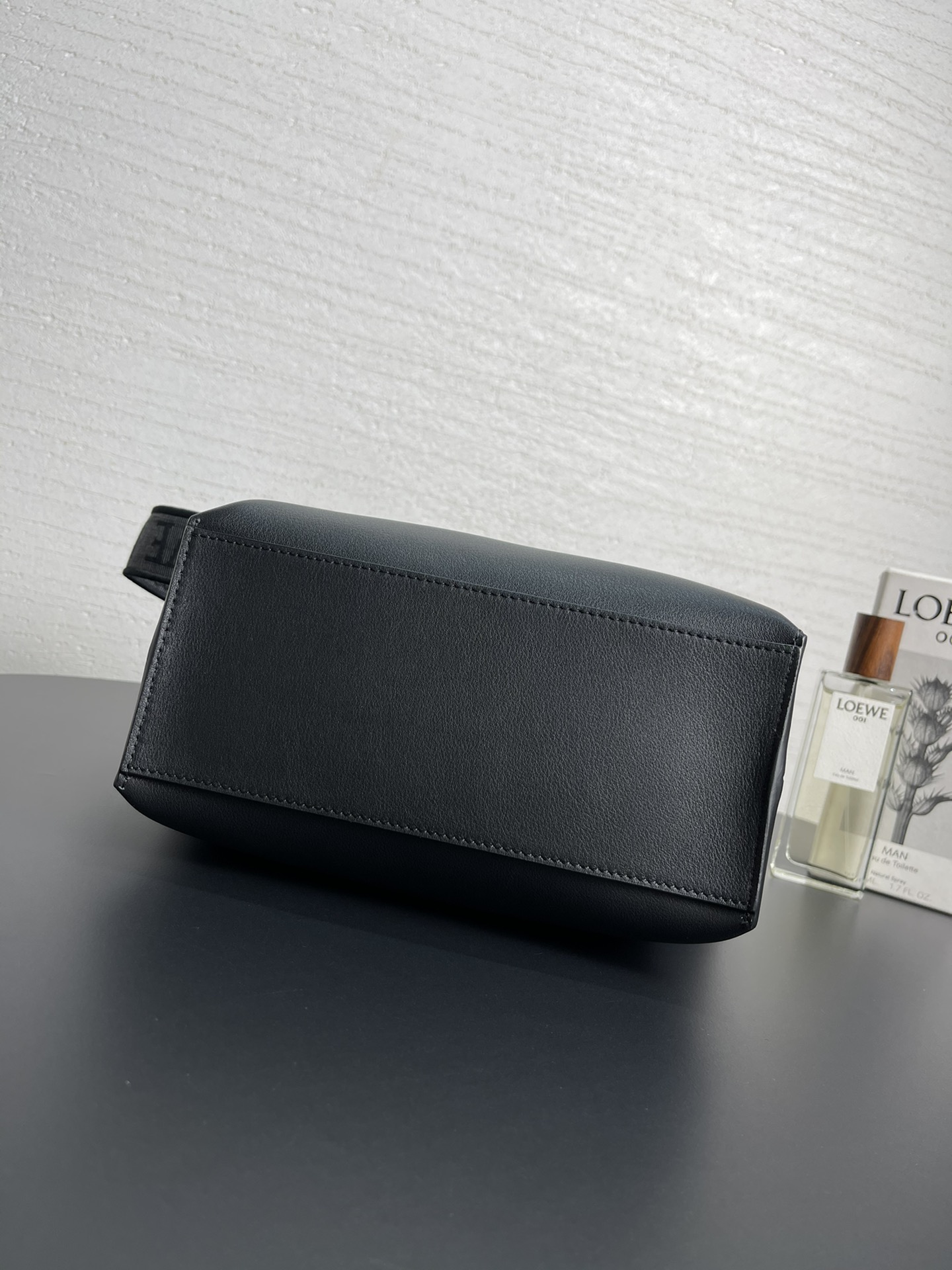 L0ew* cubi bag-29.5*22*10.5cm