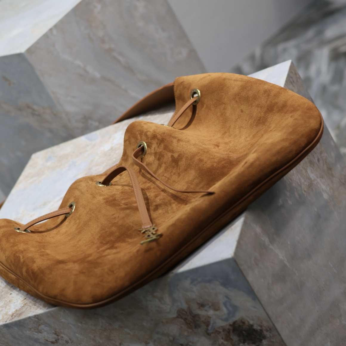 Y*L flat hobo bag-44×33×2.5cm