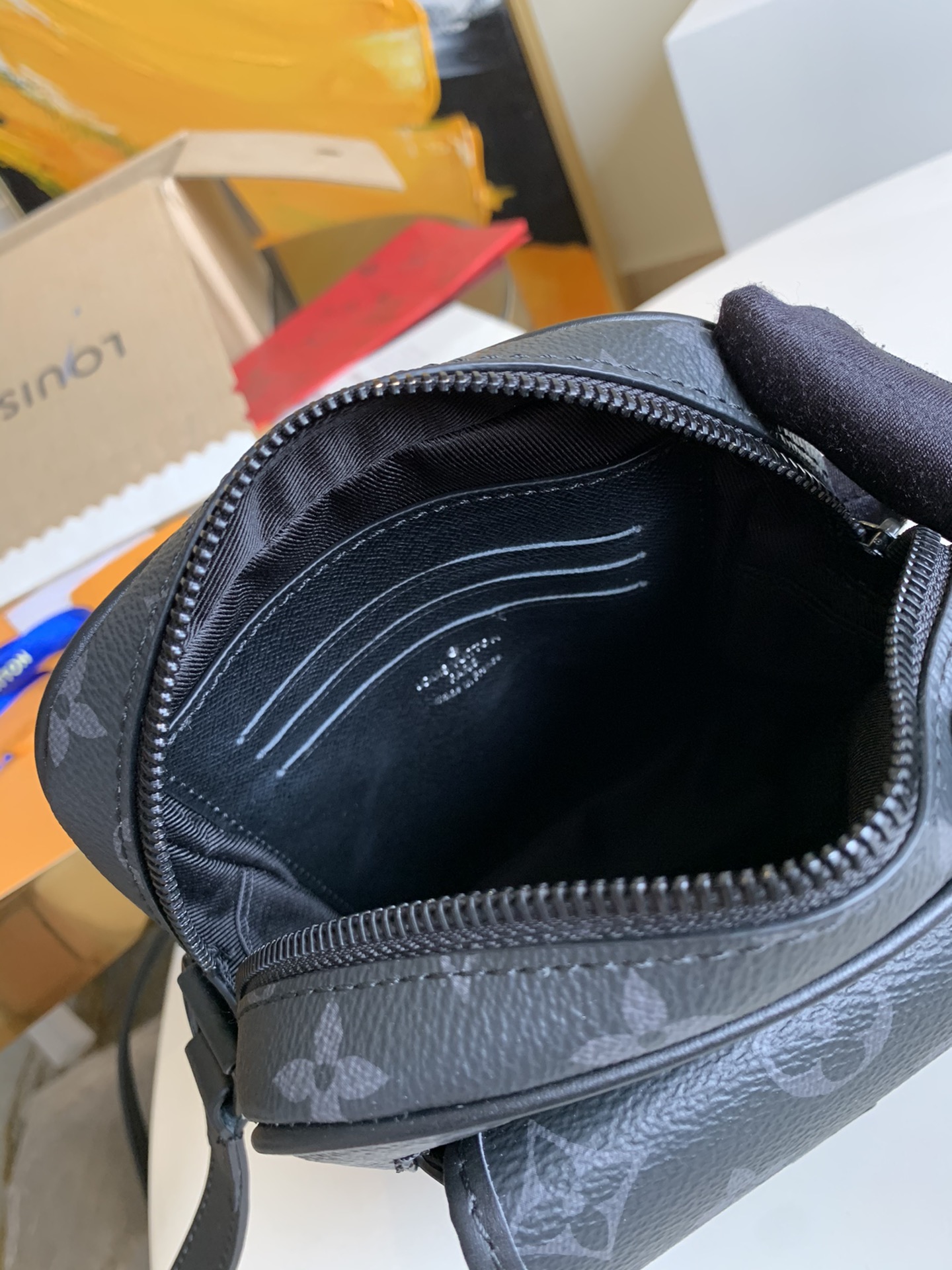 l0*is V*t0nmonogram macassar christopher bag-15x17x8cm